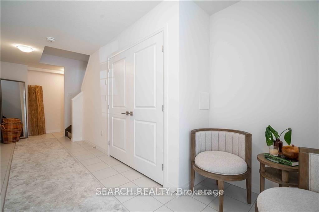 Photo 4 of Unit 280, 30 Times Square Boulevard, Hamilton, Stoney Creek Mountain — HOMEH