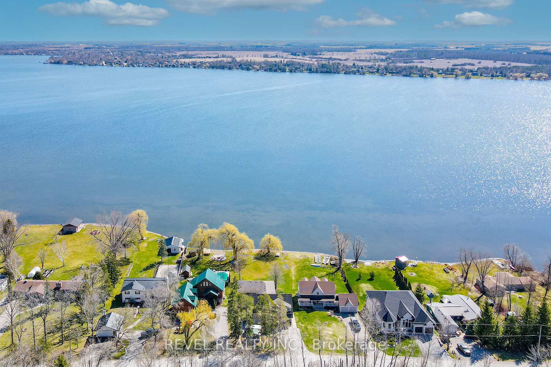 Photo 1 of 19 Aldred Drive, Scugog, Port Perry — HOMEH