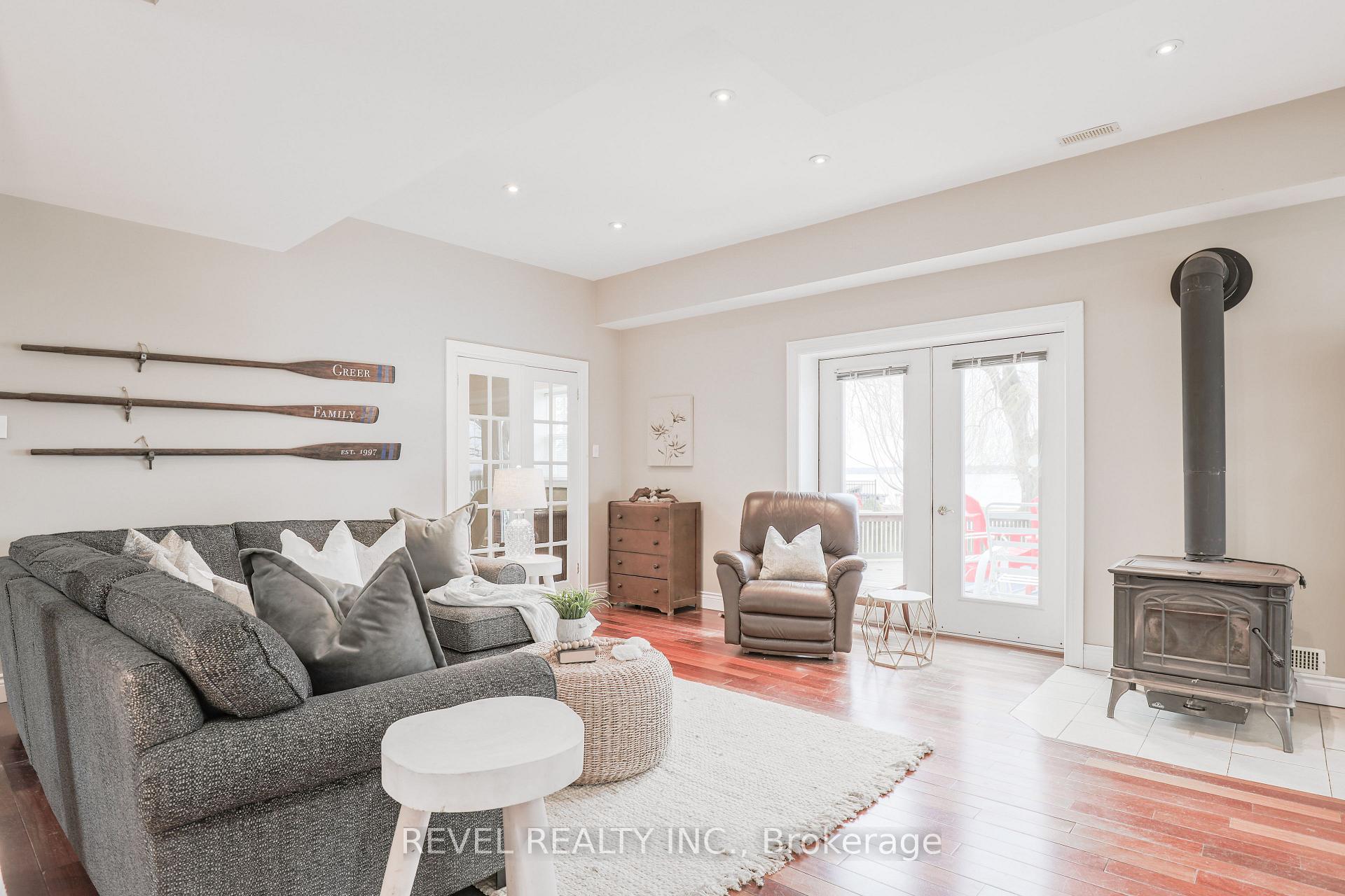 Photo 17 of 19 Aldred Drive, Scugog, Port Perry — HOMEH