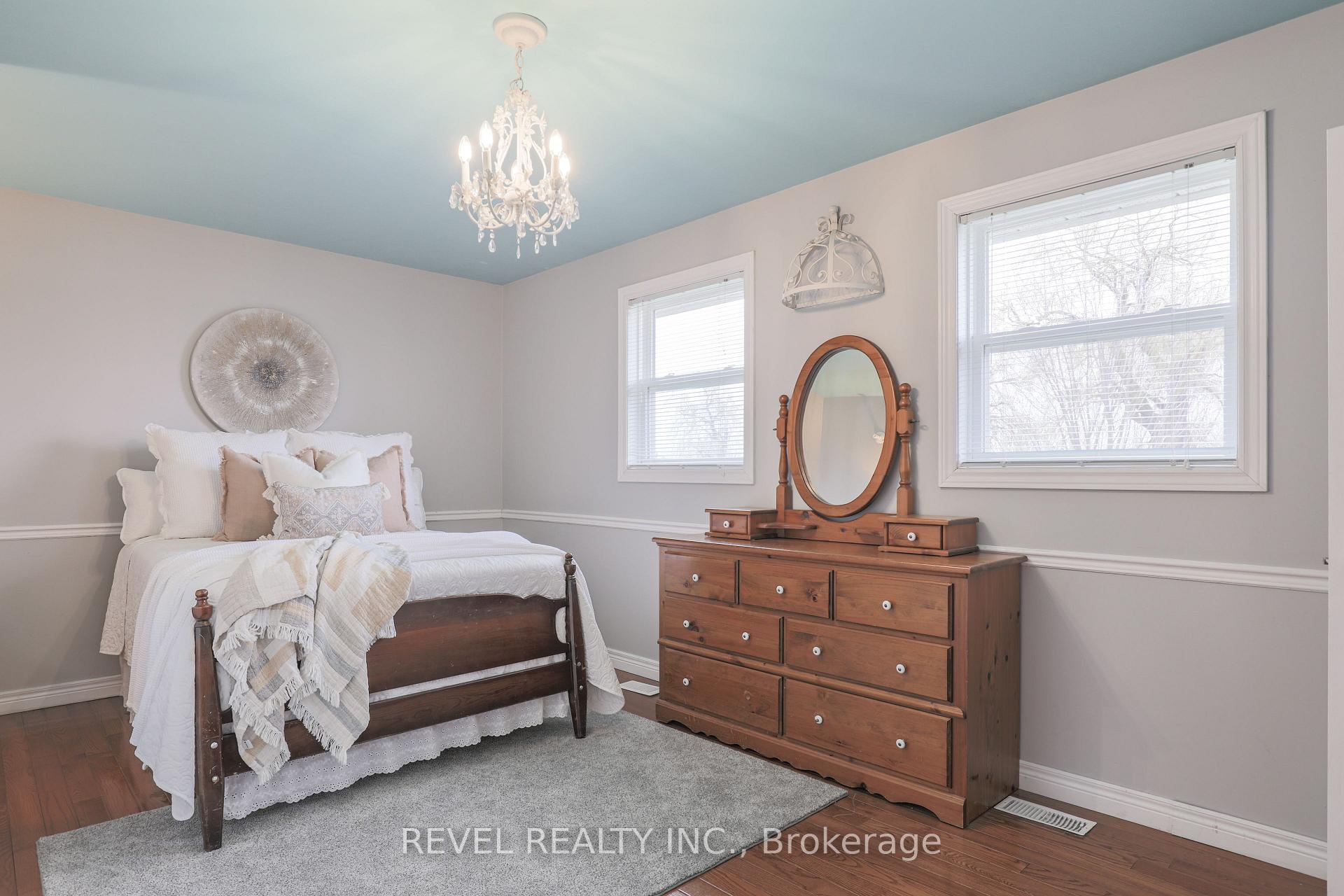 Photo 24 of 19 Aldred Drive, Scugog, Port Perry — HOMEH