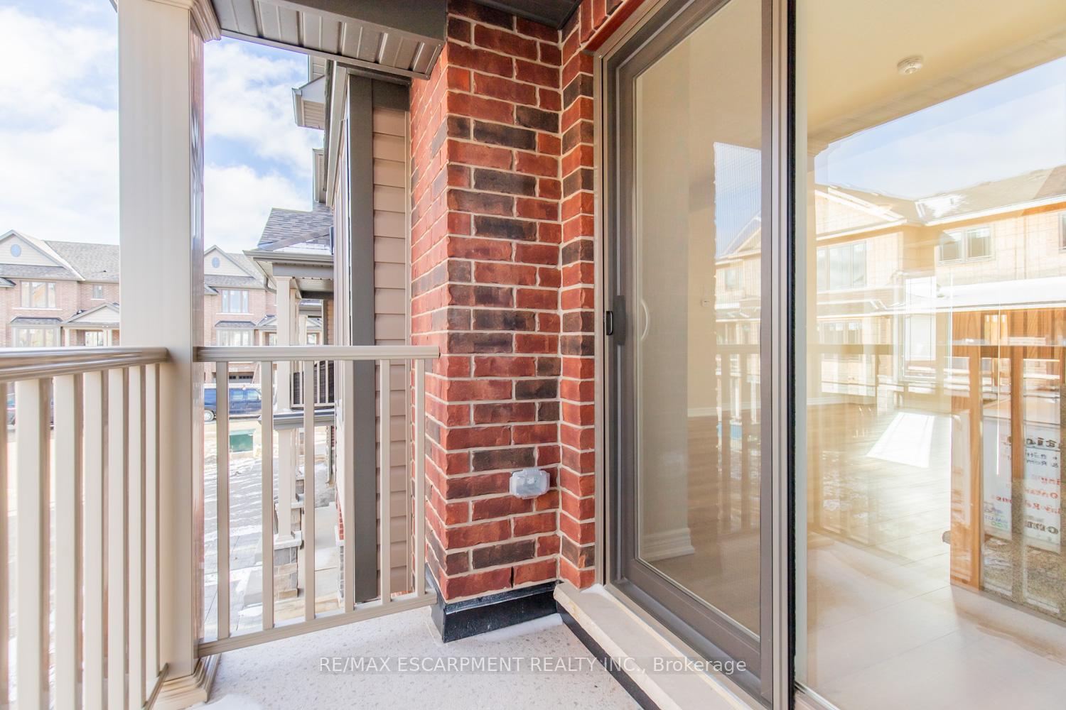 Photo 19 of Unit 49, 19 Picardy Drive, Hamilton, Stoney Creek Mountain — HOMEH