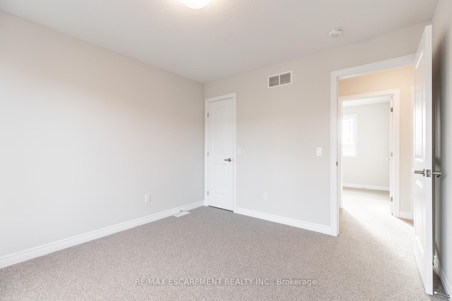 Photo 23 of Unit 49, 19 Picardy Drive, Hamilton, Stoney Creek Mountain — HOMEH