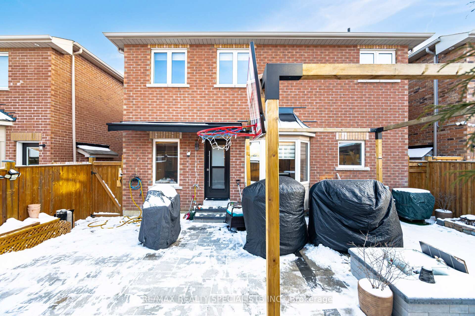 Photo 40 of 15 Cookview Drive, Brampton, Sandringham-Wellington — HOMEH