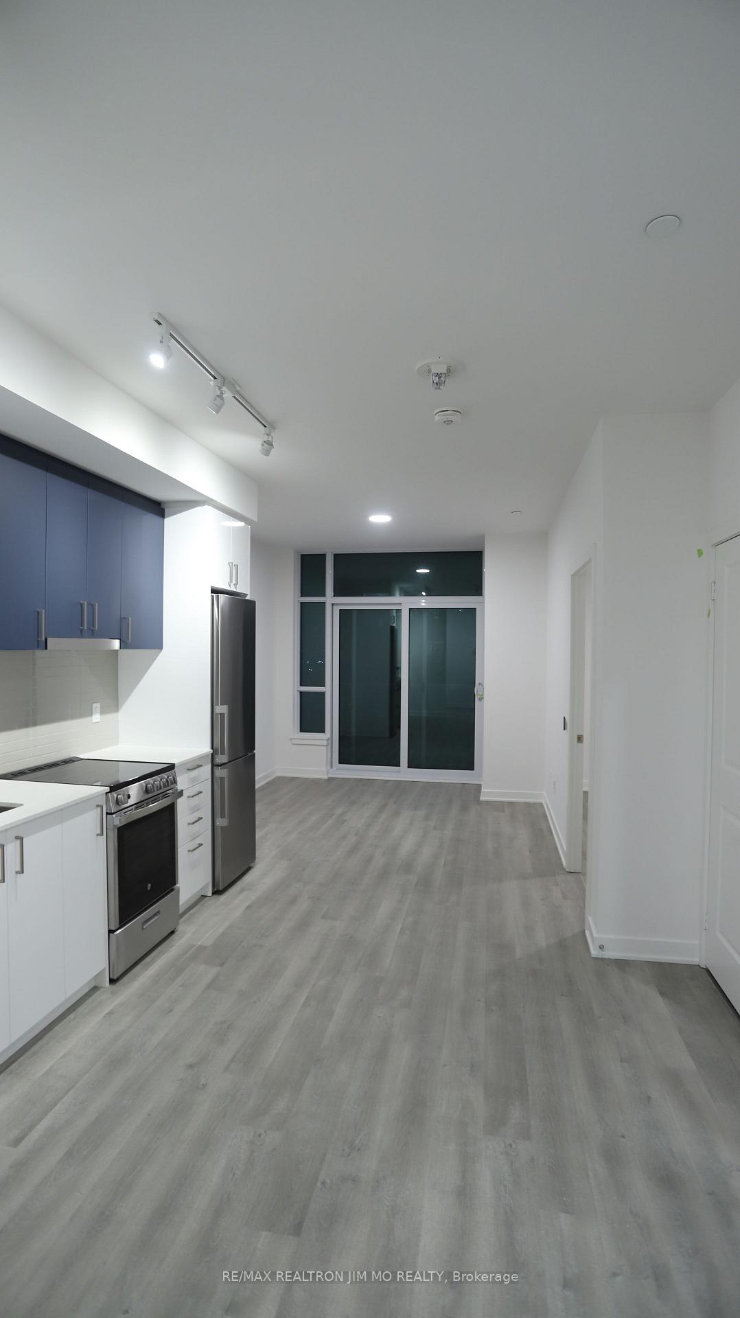 Photo 1 of Unit 3003, 50 Upper Mall Way, Vaughan, Brownridge — HOMEH