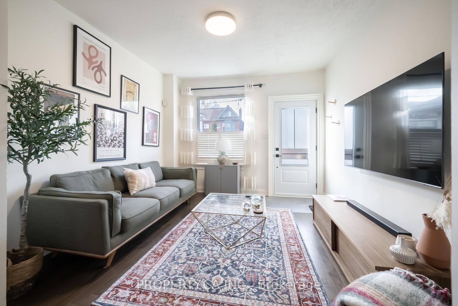 Photo 4 of 819 Carlaw Avenue, Toronto, Playter Estates-Danforth — HOMEH