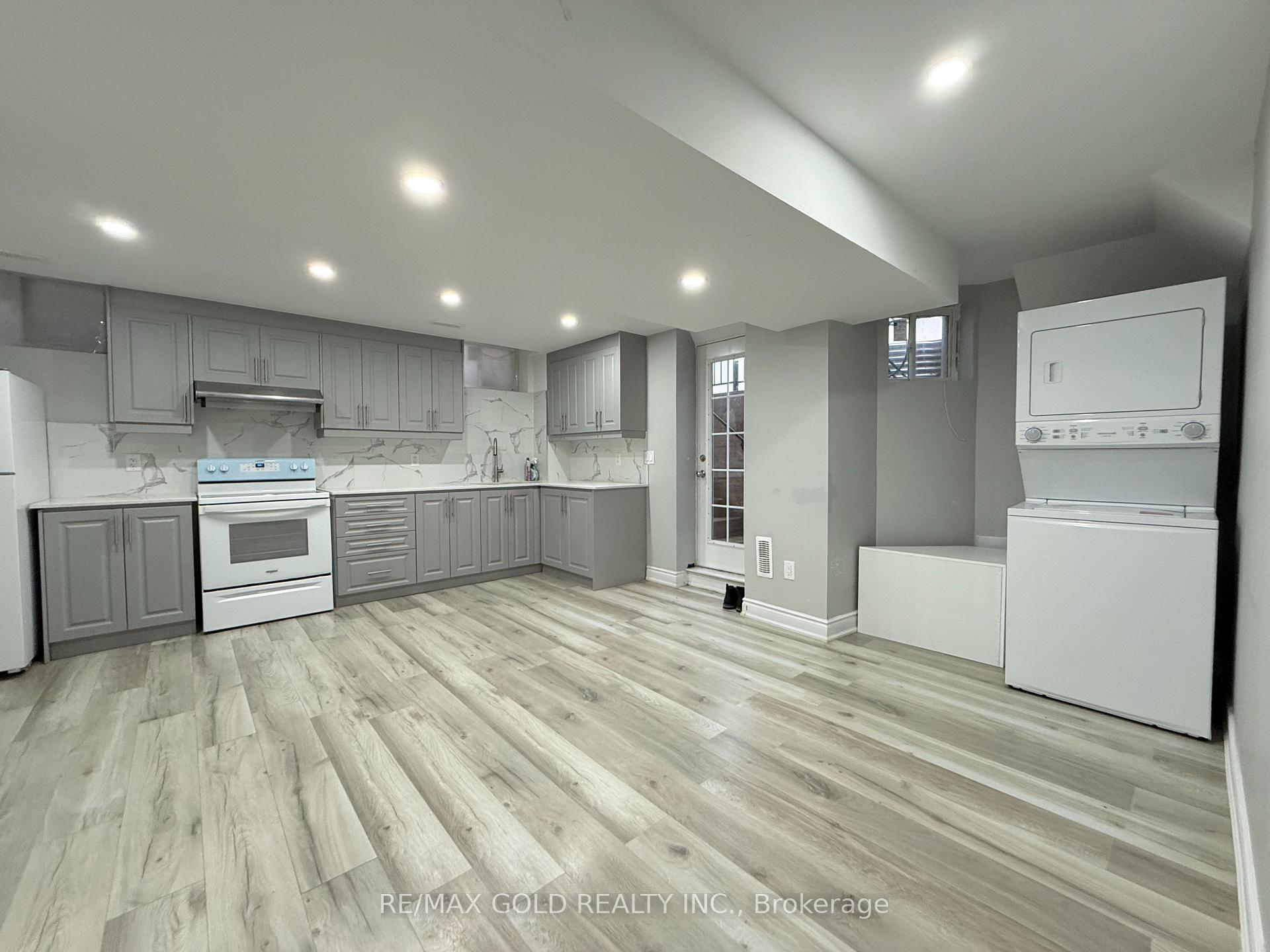 Photo 4 of 37 Dotchson Avenue, Caledon, Rural Caledon — HOMEH