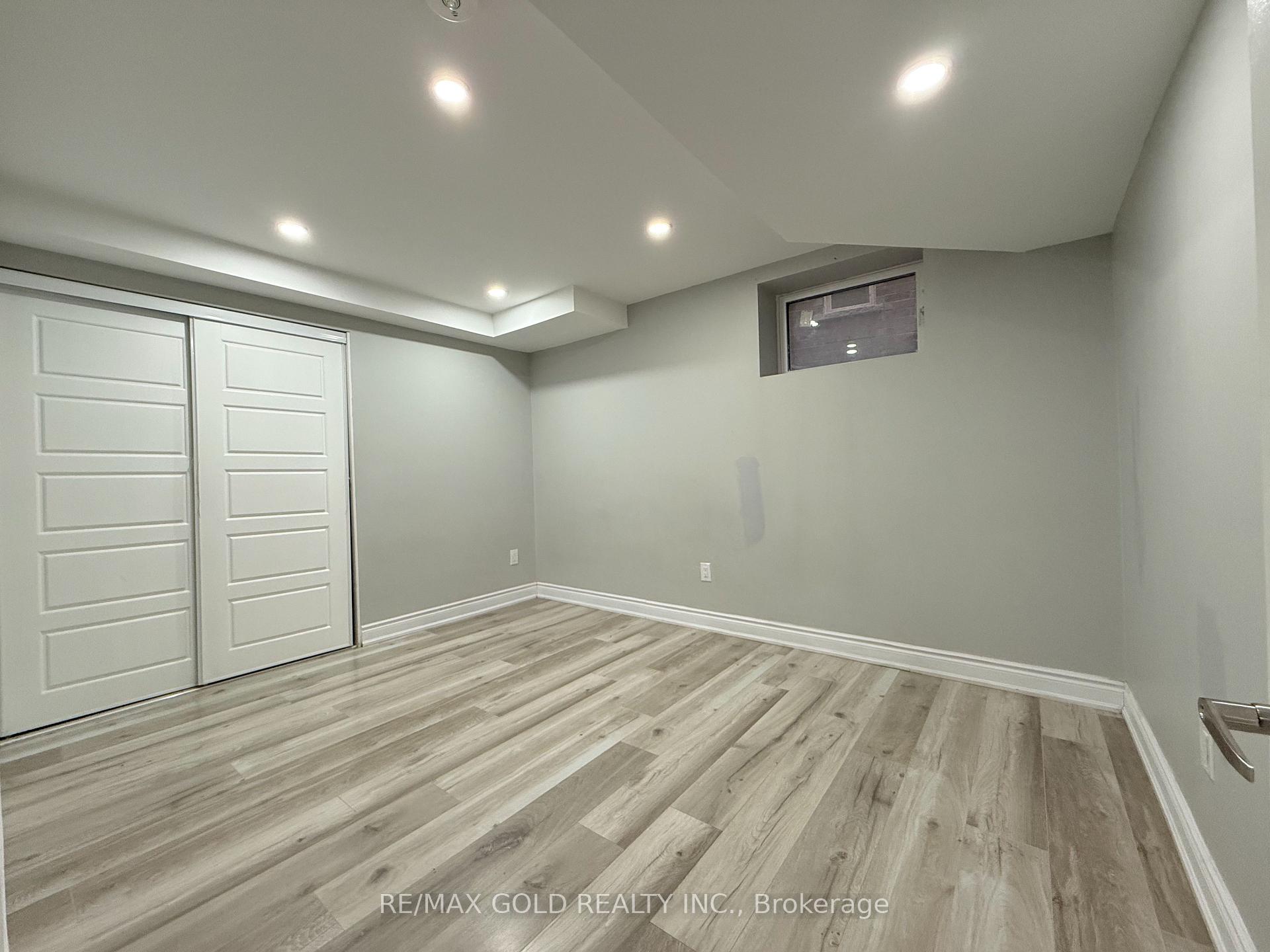 Photo 8 of 37 Dotchson Avenue, Caledon, Rural Caledon — HOMEH