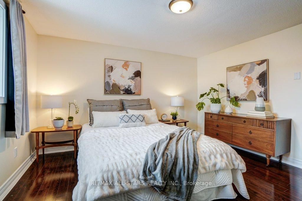 Photo 40 of 418 Kenny Court, Scugog, Port Perry — HOMEH