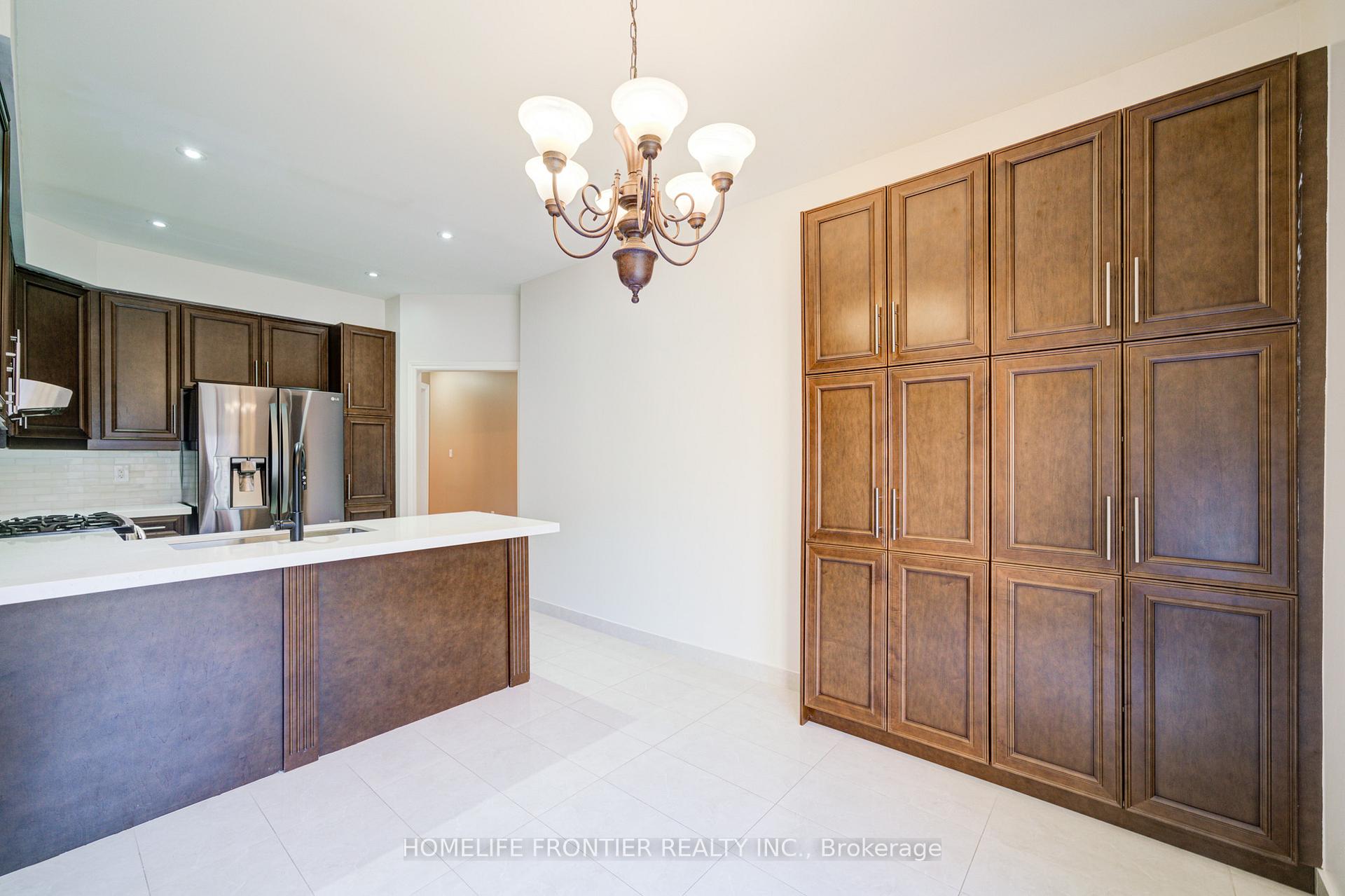 Photo 13 of 70 Sandwood Drive, Vaughan, Patterson — HOMEH