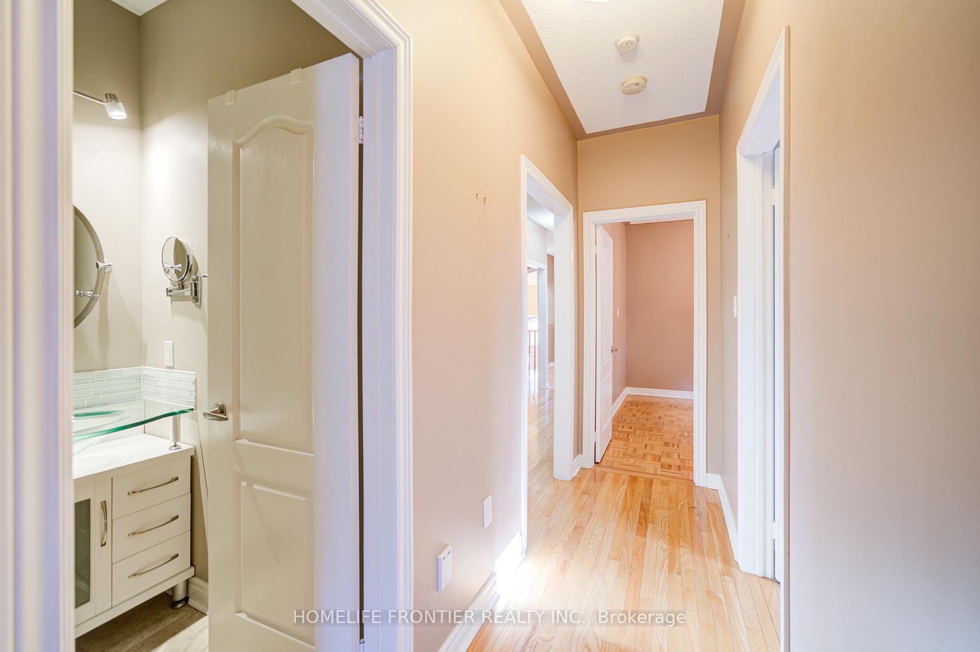 Photo 14 of 70 Sandwood Drive, Vaughan, Patterson — HOMEH