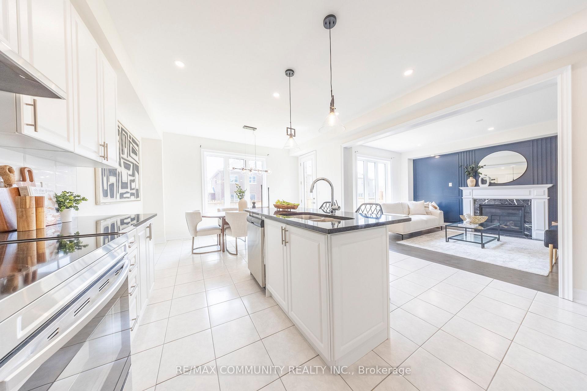 Photo 36 of 54 Wamsley Crescent, Clarington, Newcastle — HOMEH