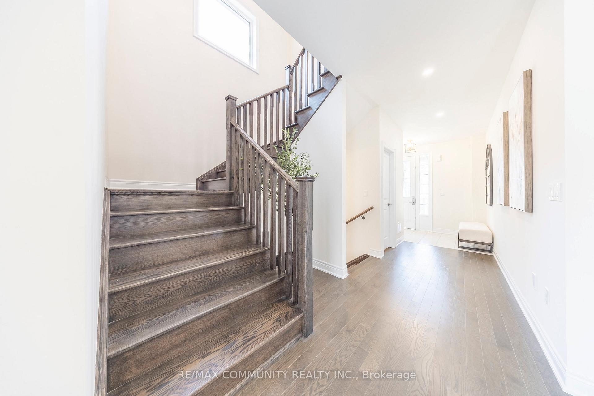 Photo 10 of 54 Wamsley Crescent, Clarington, Newcastle — HOMEH