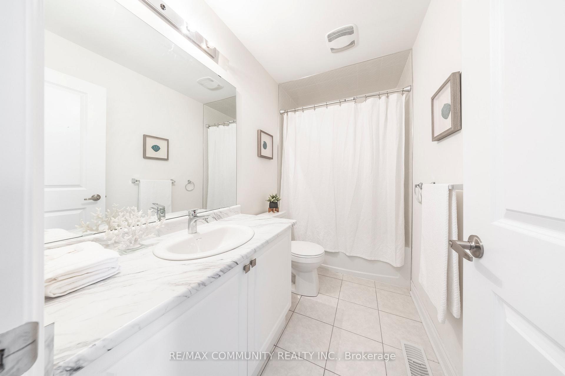Photo 68 of 54 Wamsley Crescent, Clarington, Newcastle — HOMEH