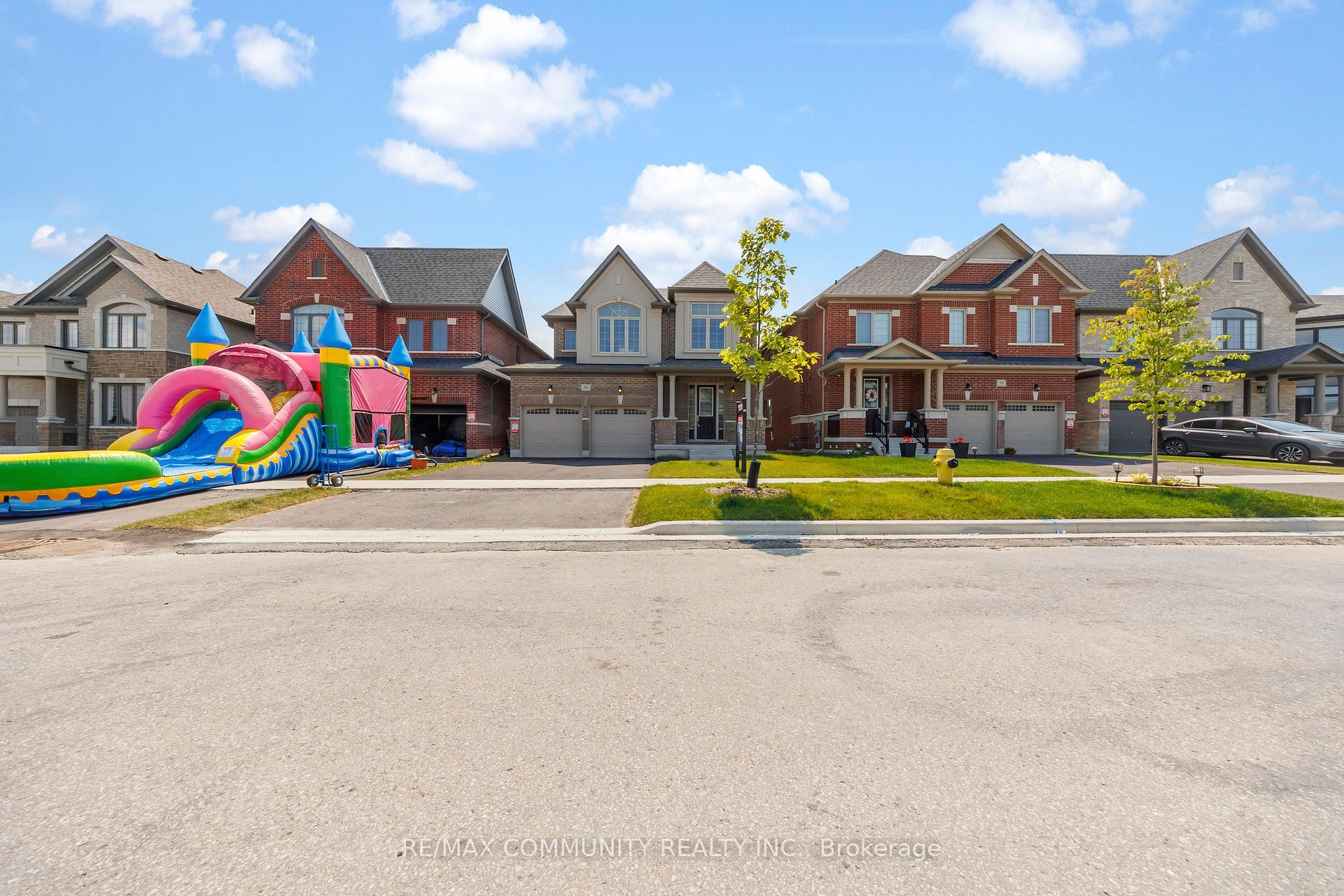 Photo 77 of 54 Wamsley Crescent, Clarington, Newcastle — HOMEH
