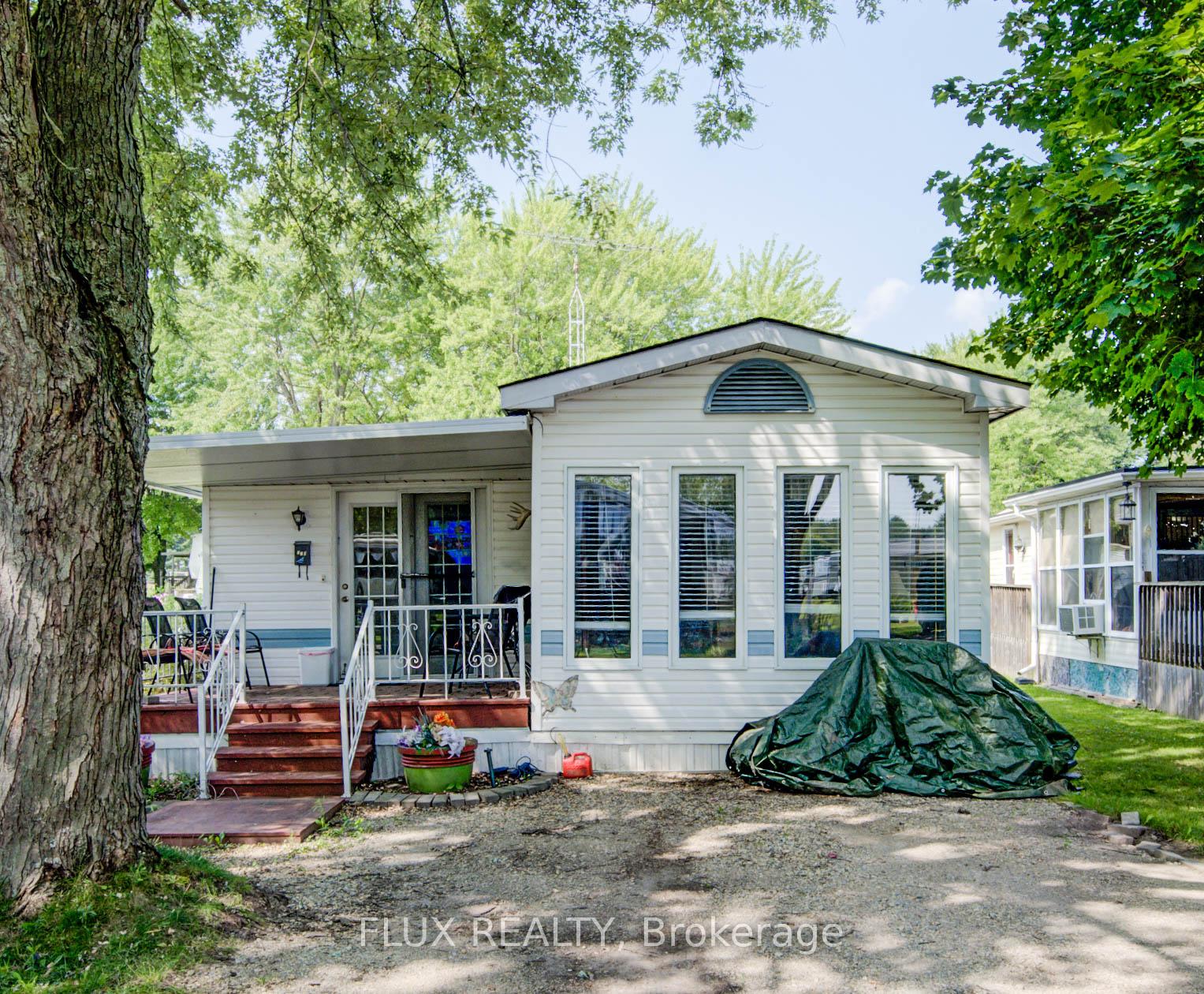 Photo 1 of Unit 270, 580 Beaver Creek Road, Waterloo, Erbsville/Laurelwood — HOMEH