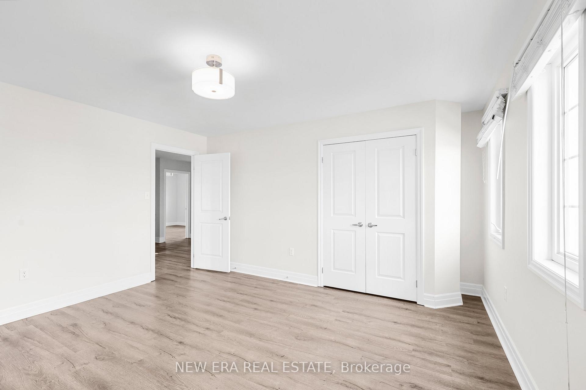Photo 3 of 1376 Sheldon Street, Innisfil, Alcona — HOMEH