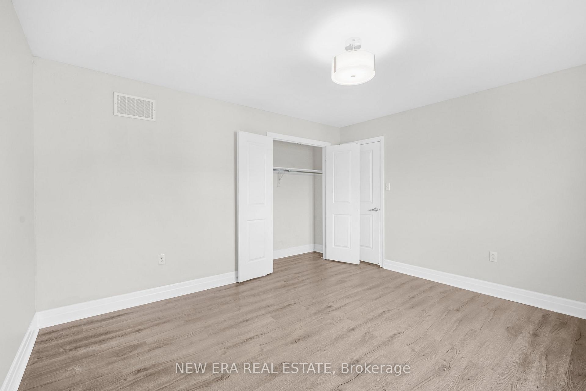 Photo 4 of 1376 Sheldon Street, Innisfil, Alcona — HOMEH