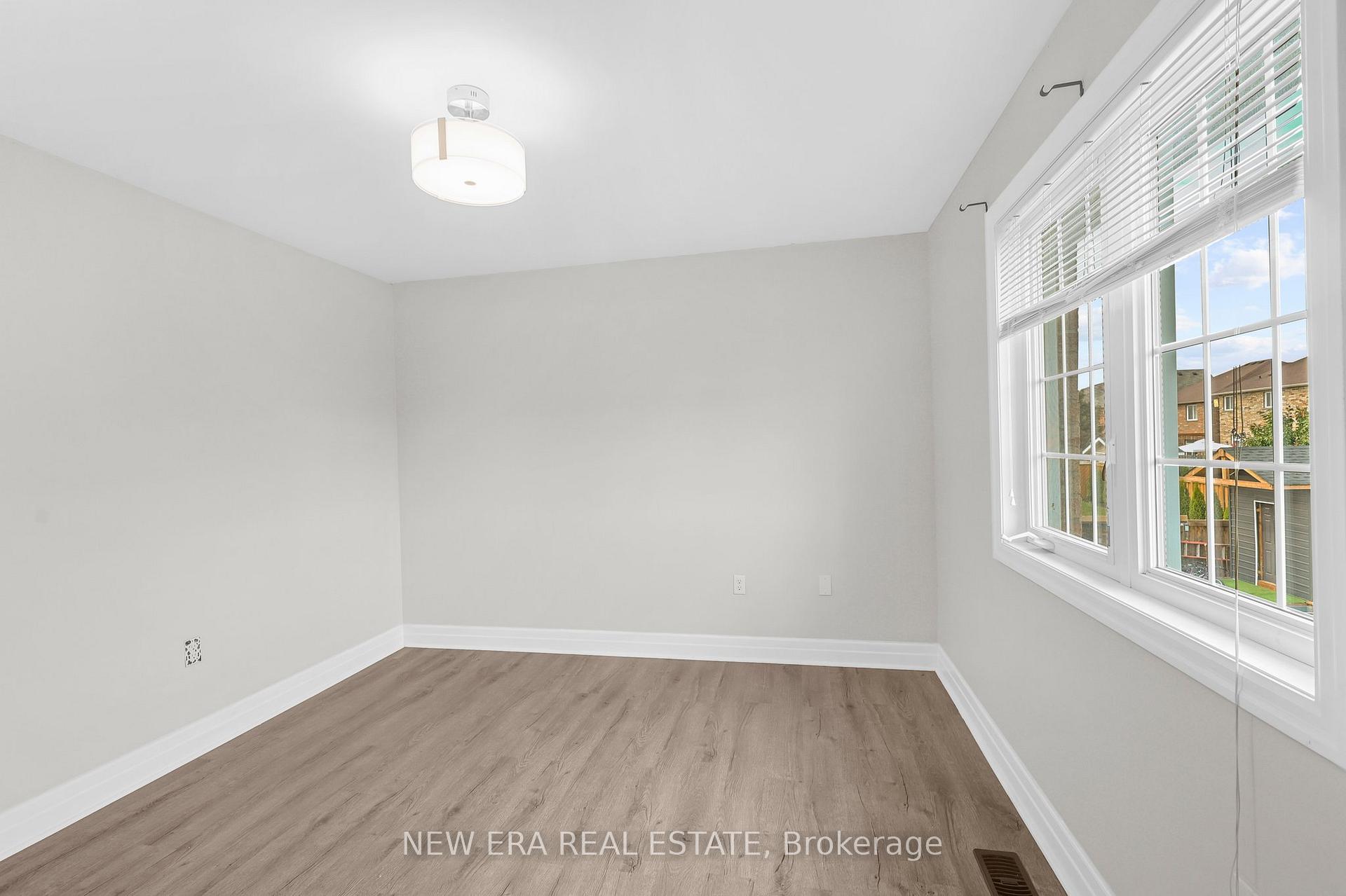 Photo 16 of 1376 Sheldon Street, Innisfil, Alcona — HOMEH