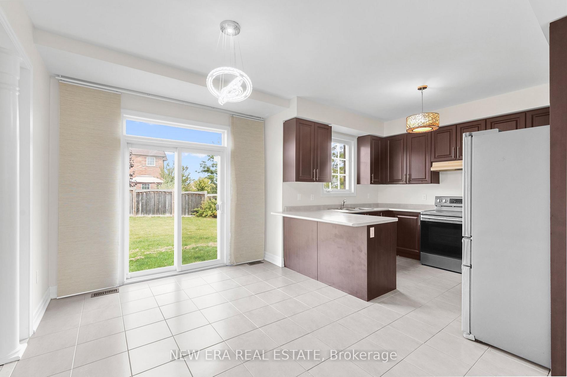 Photo 18 of 1376 Sheldon Street, Innisfil, Alcona — HOMEH