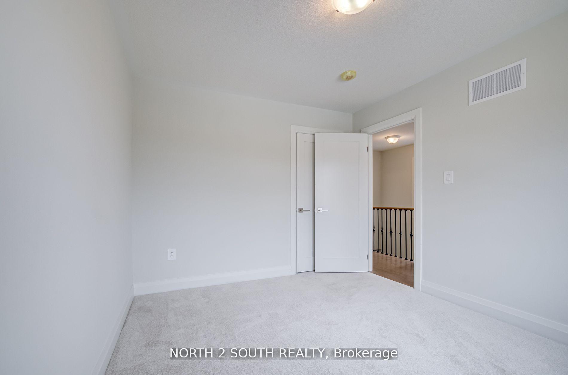 Photo 23 of 41 Virro Court, Vaughan, West Woodbridge — HOMEH