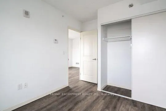 Photo 36 of Unit 1002, 220 Cannon Street E, Hamilton, Beasley — HOMEH