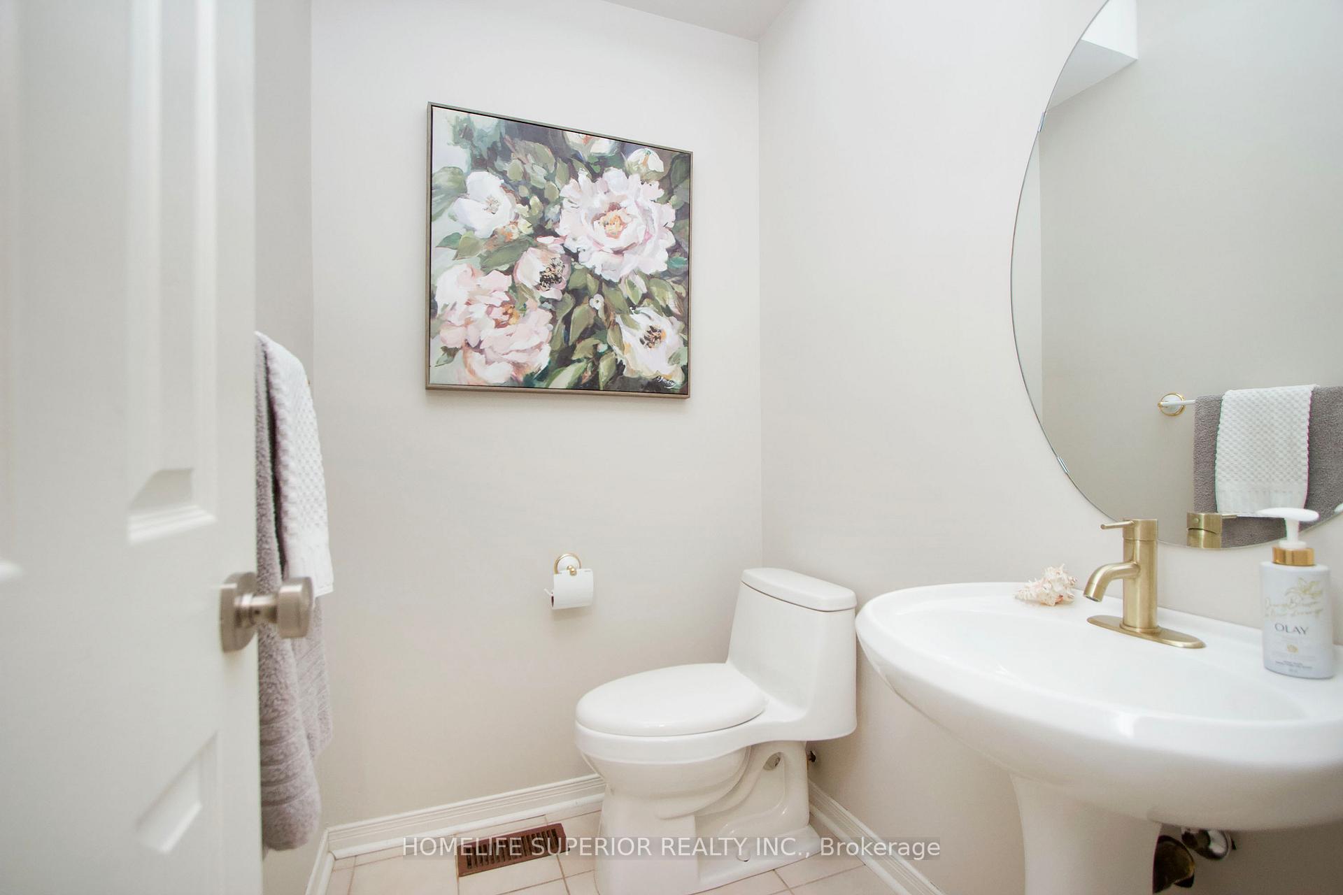 Photo 16 of 1023 Timberland Crescent S, Oshawa, Pinecrest — HOMEH