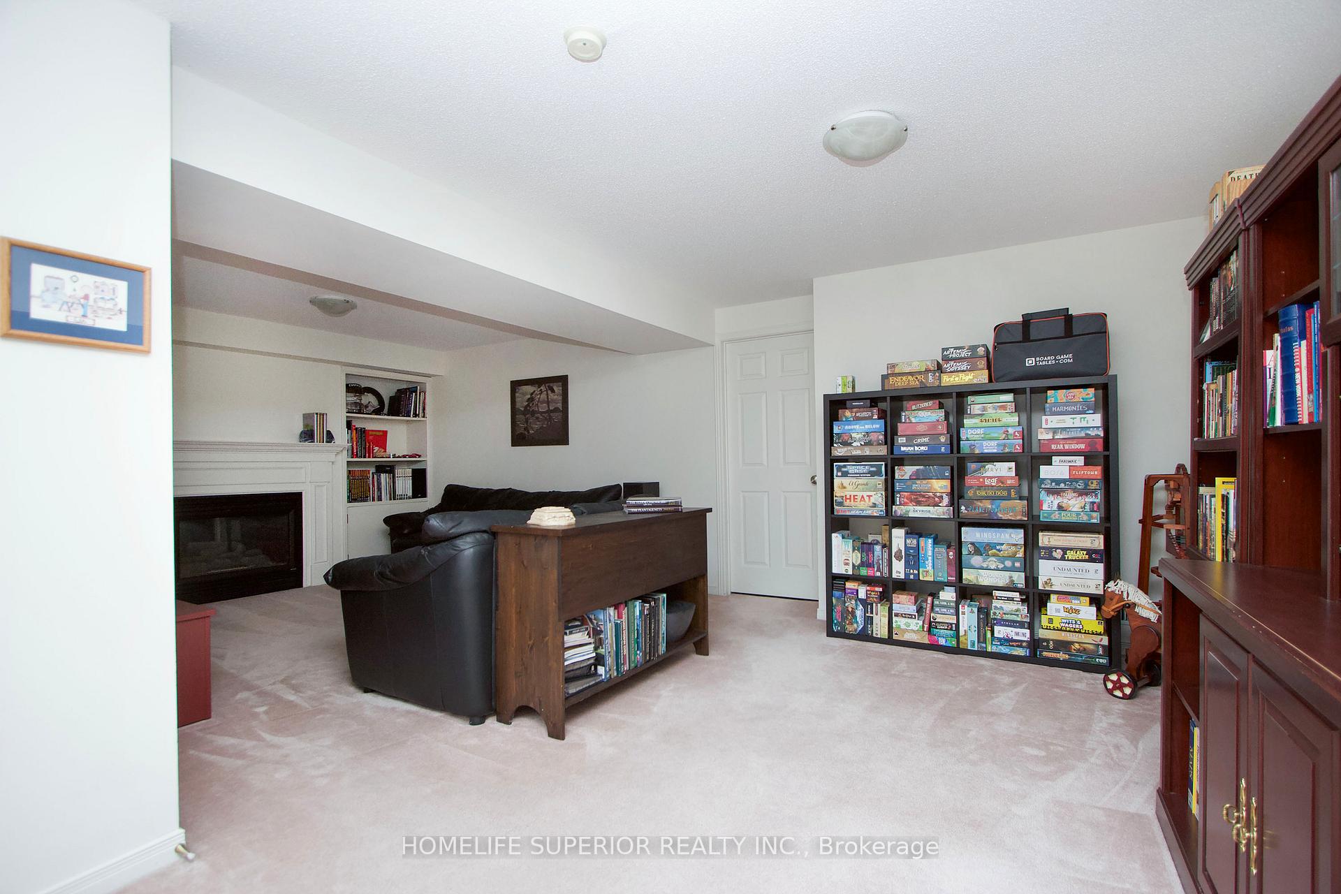 Photo 27 of 1023 Timberland Crescent S, Oshawa, Pinecrest — HOMEH