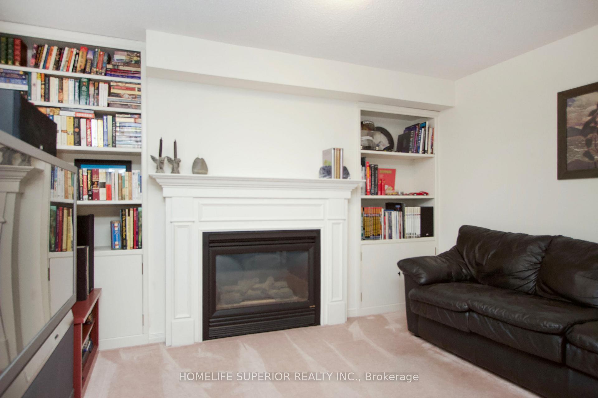 Photo 30 of 1023 Timberland Crescent S, Oshawa, Pinecrest — HOMEH