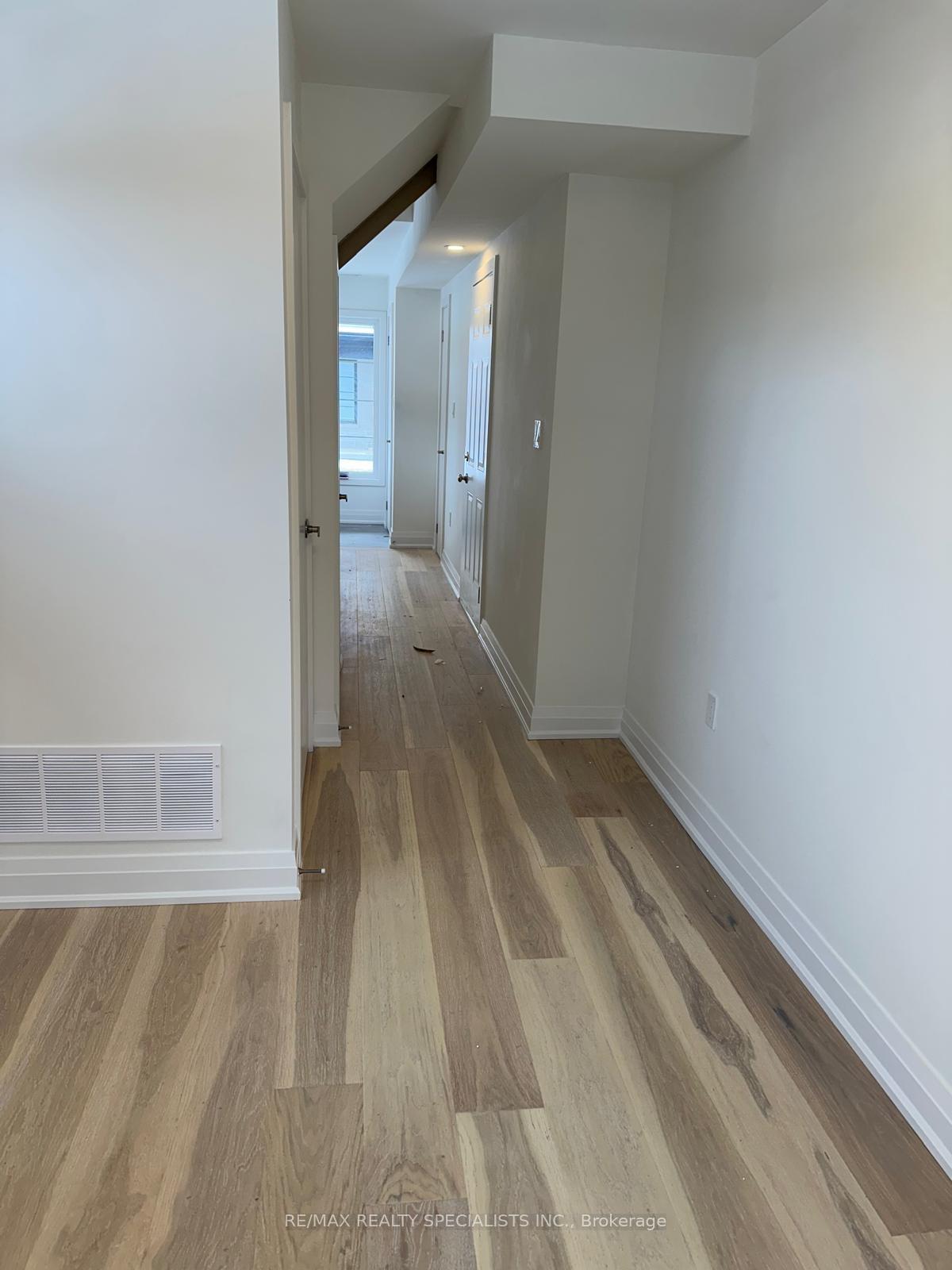 Photo 5 of Unit 49, 258 Hespeler Road, Cambridge — HOMEH