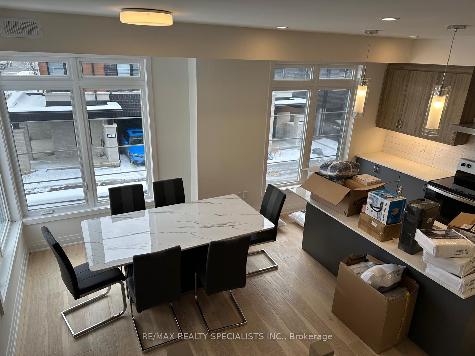 Photo 8 of Unit 49, 258 Hespeler Road, Cambridge — HOMEH