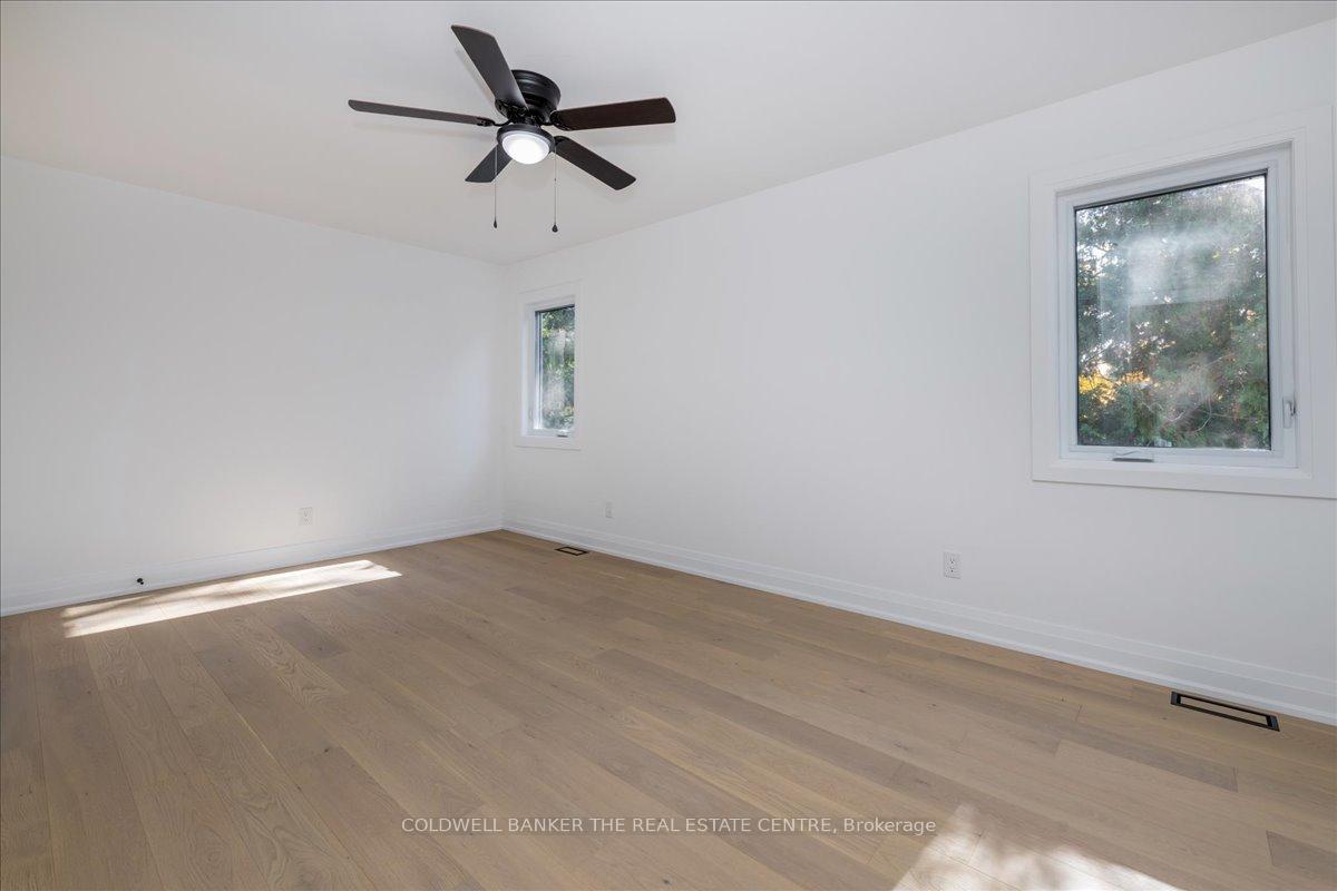Photo 24 of 1117 Stoney Point Road, Innisfil, Lefroy — HOMEH