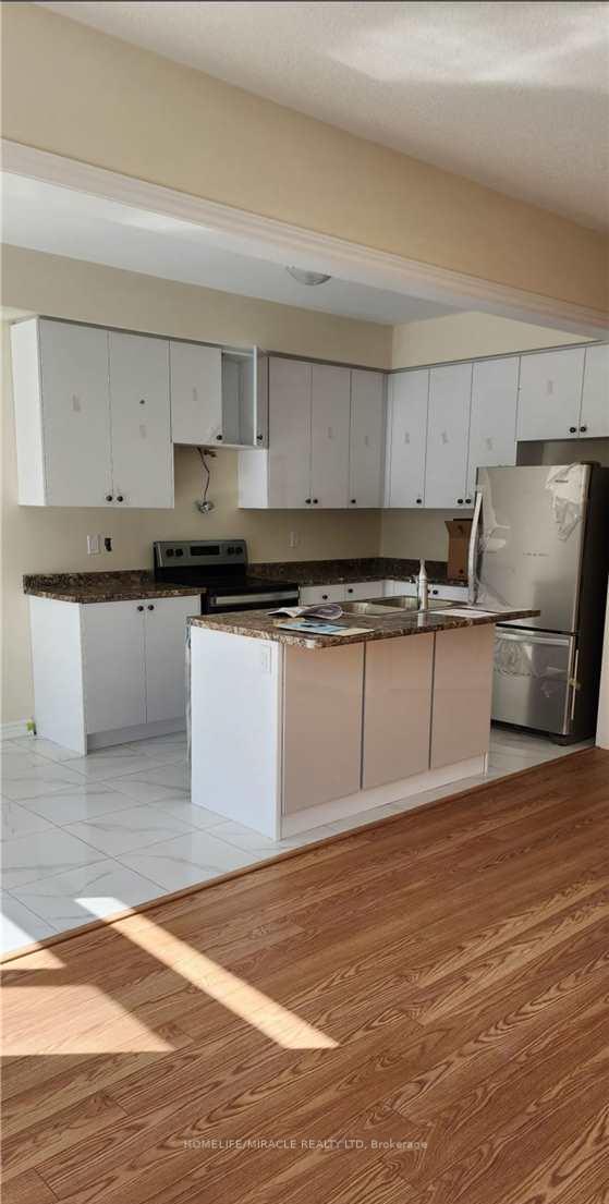 Photo 5 of 51 Bannister Road, Barrie, Rural Barrie Southeast — HOMEH