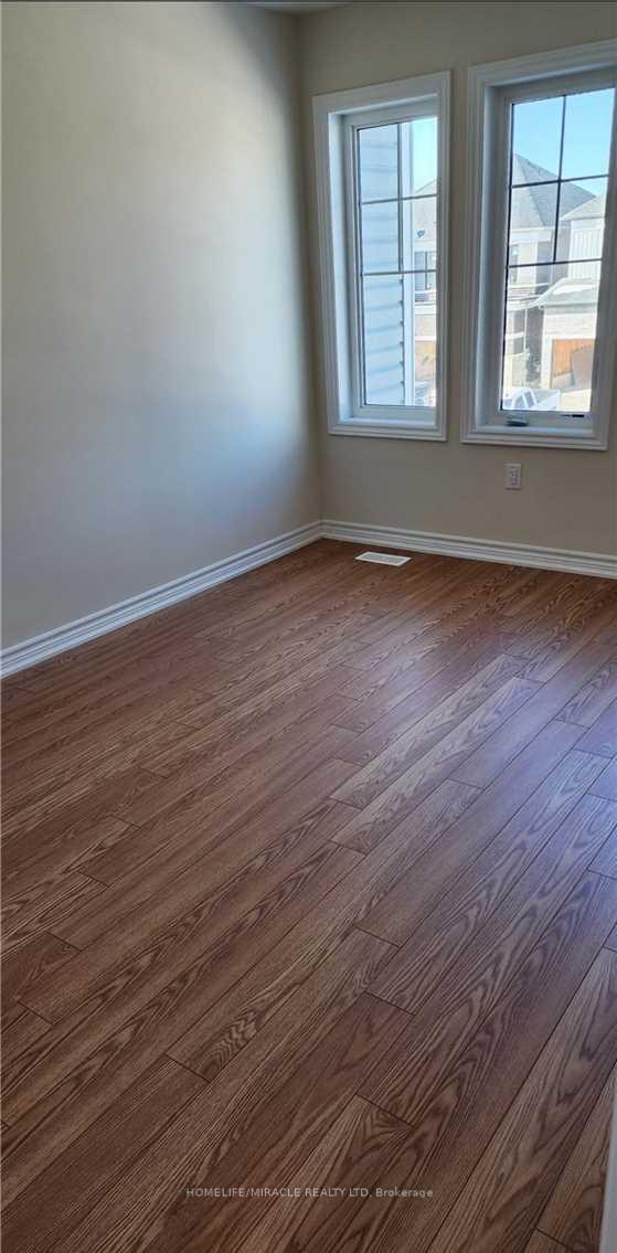 Photo 9 of 51 Bannister Road, Barrie, Rural Barrie Southeast — HOMEH