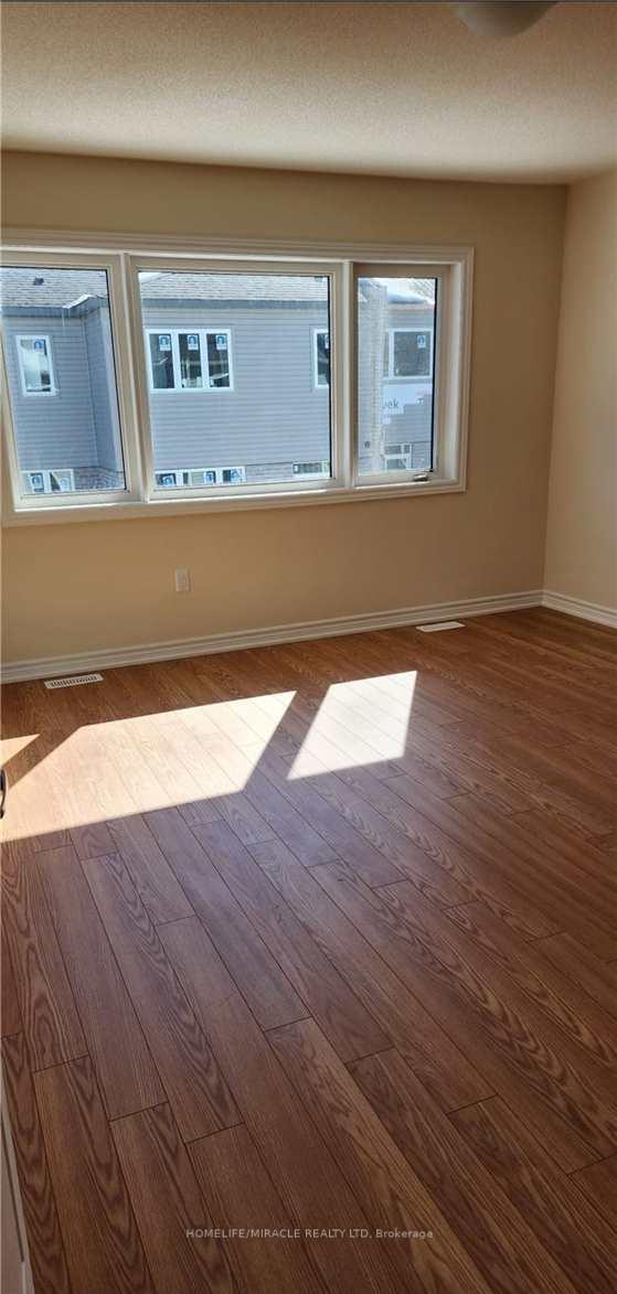 Photo 32 of 51 Bannister Road, Barrie, Rural Barrie Southeast — HOMEH