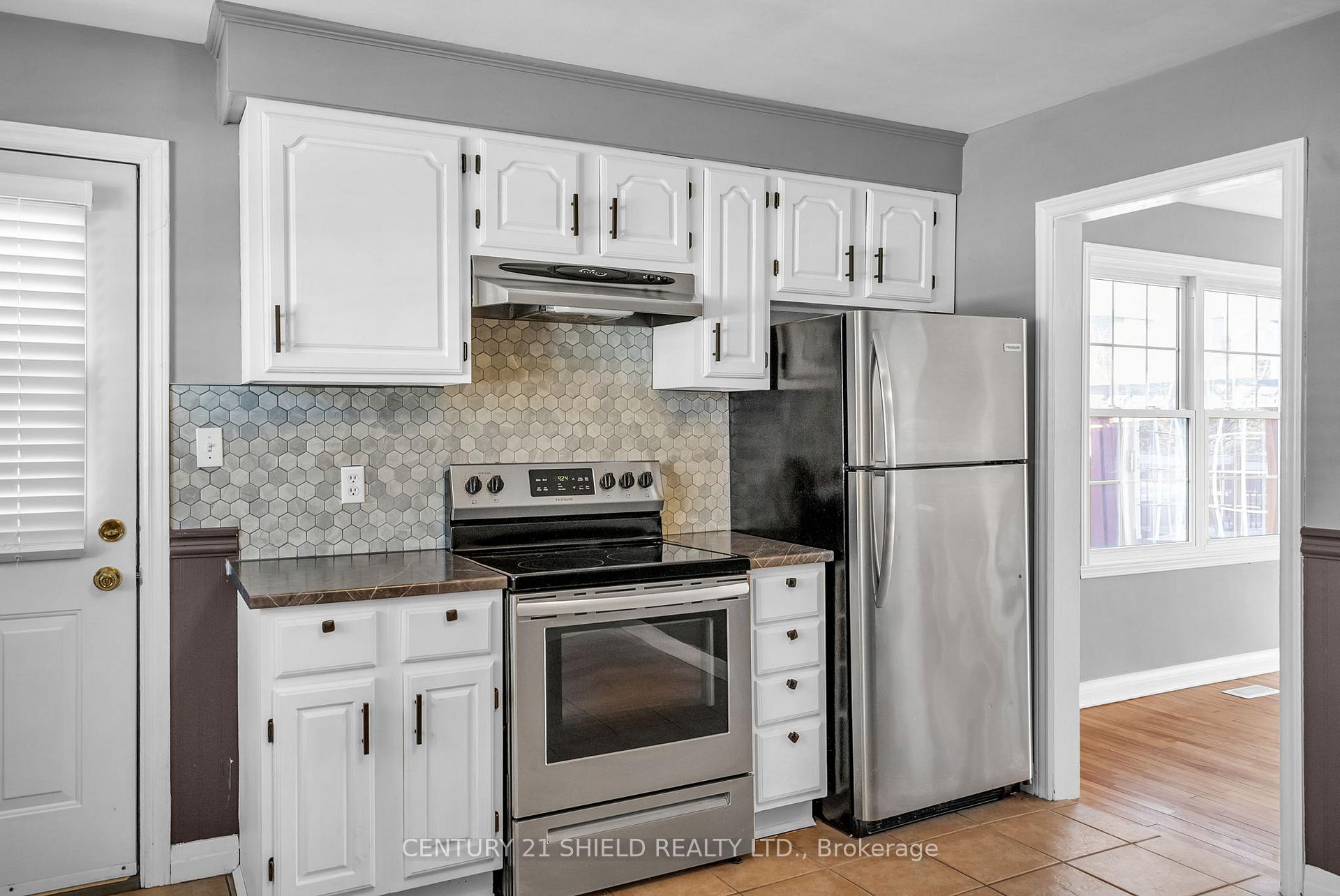 Photo 7 of 707 James Street, Cornwall — HOMEH