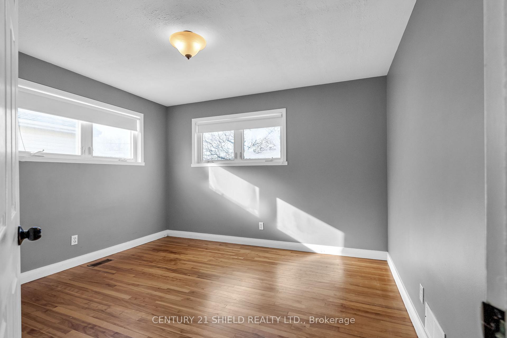 Photo 15 of 707 James Street, Cornwall — HOMEH