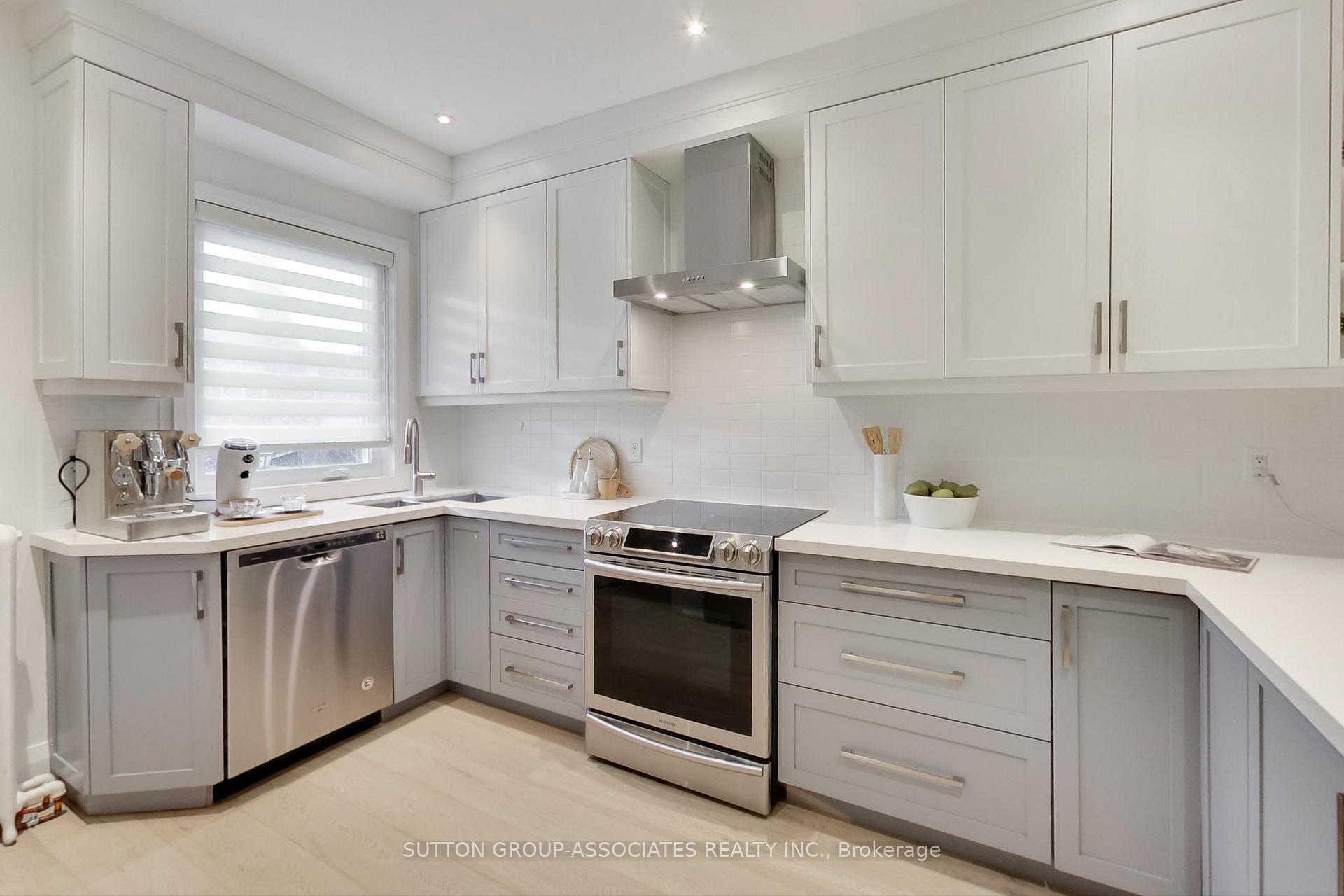 Photo 13 of 32 Appleton Avenue, Toronto, Oakwood Village — HOMEH