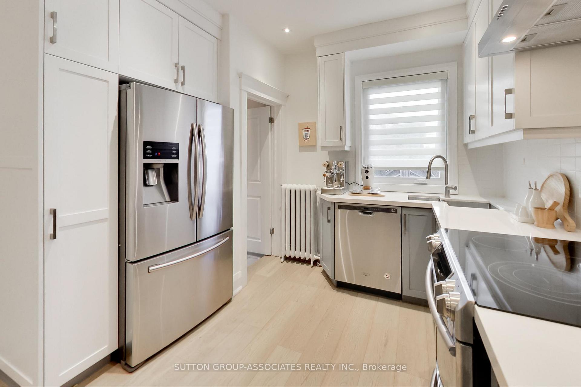 Photo 12 of 32 Appleton Avenue, Toronto, Oakwood Village — HOMEH