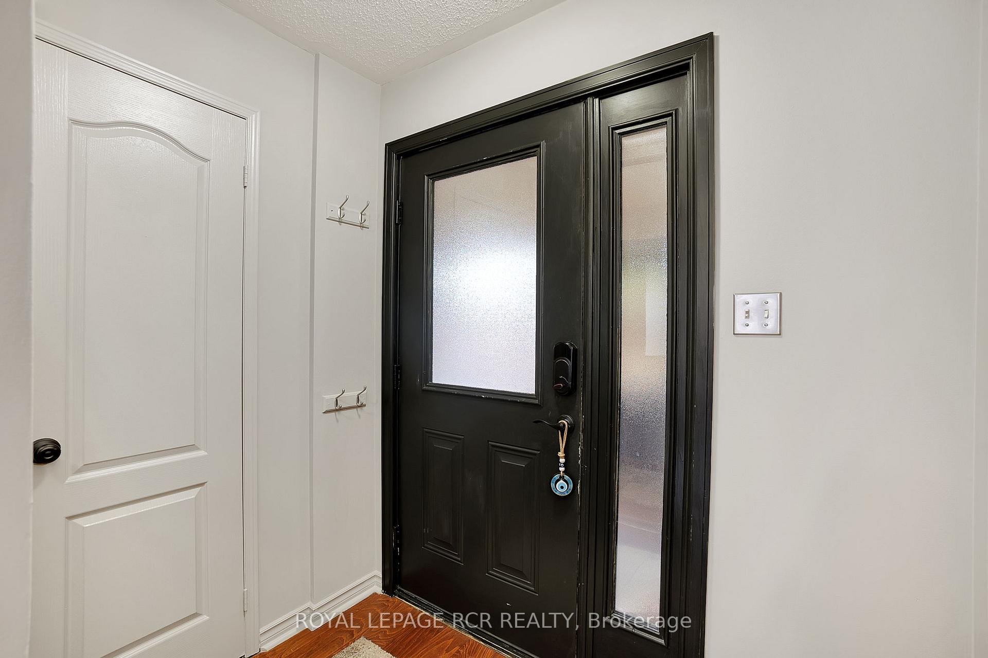 Photo 6 of 87 Hanton Crescent, Caledon, Bolton East — HOMEH