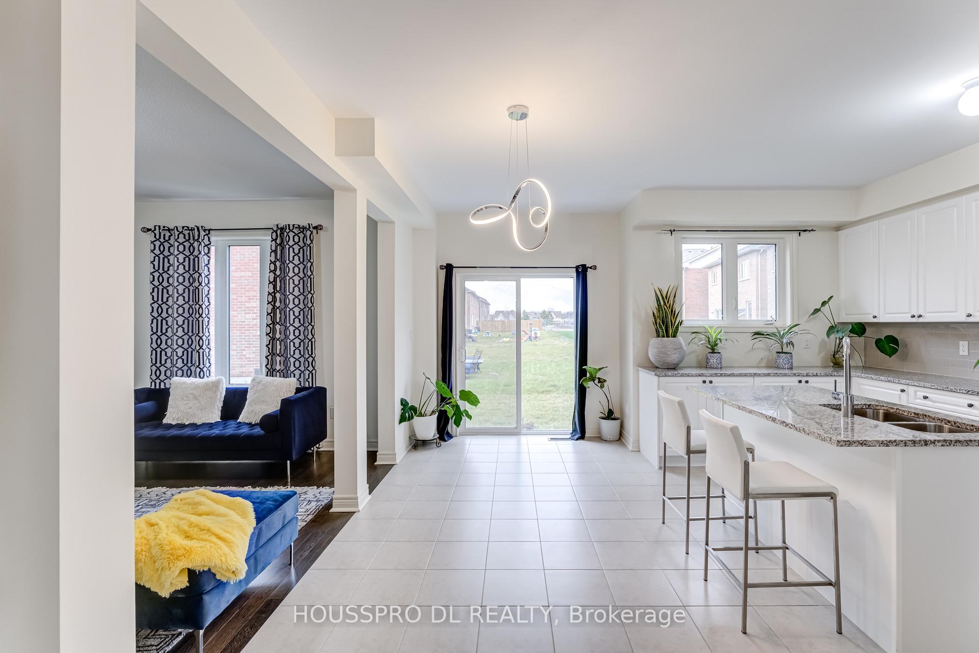 Photo 7 of 639 Fleetwood Drive, Oshawa, Eastdale — HOMEH