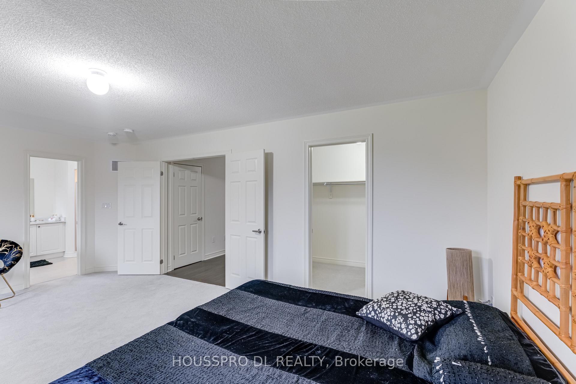 Photo 21 of 639 Fleetwood Drive, Oshawa, Eastdale — HOMEH