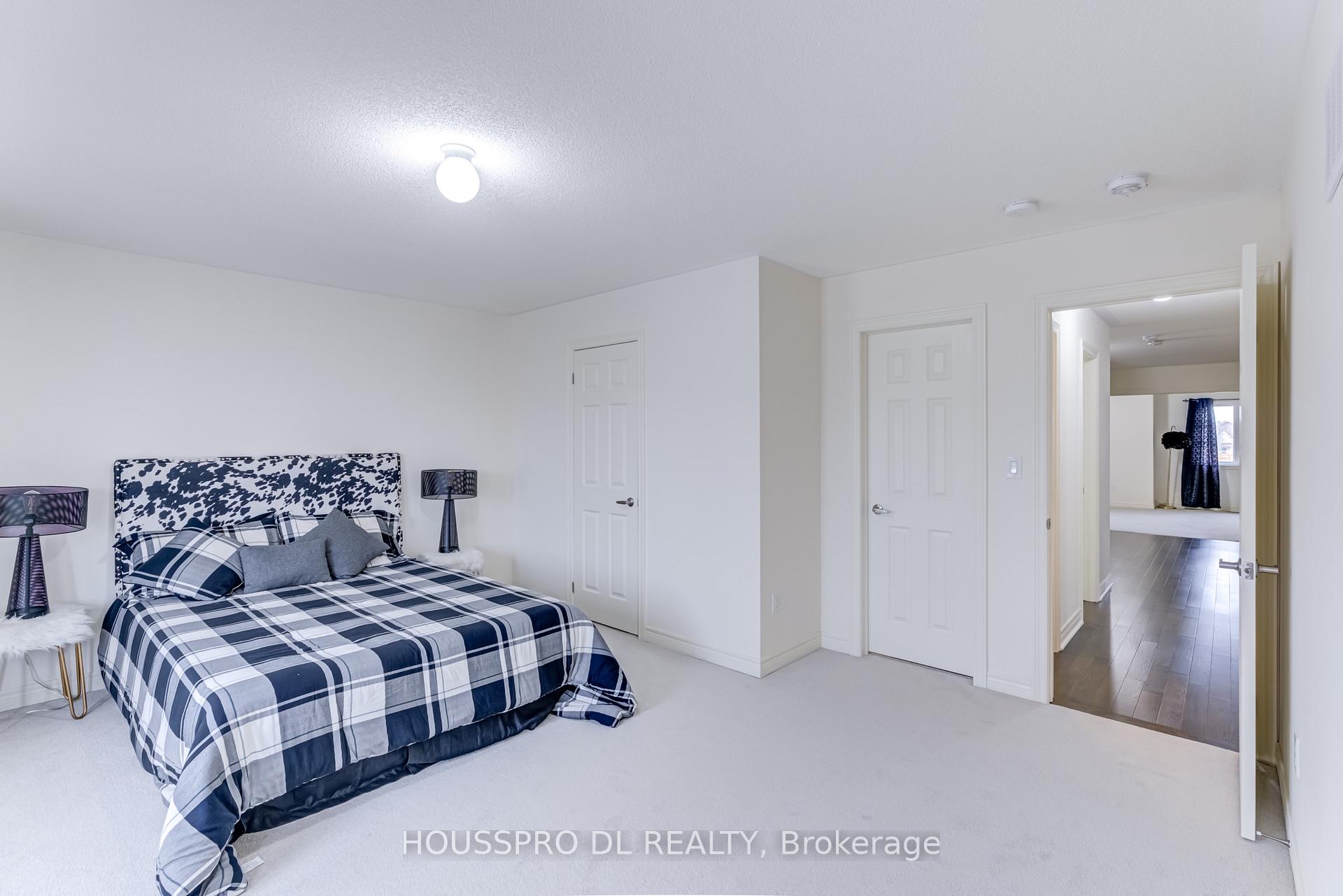 Photo 32 of 639 Fleetwood Drive, Oshawa, Eastdale — HOMEH