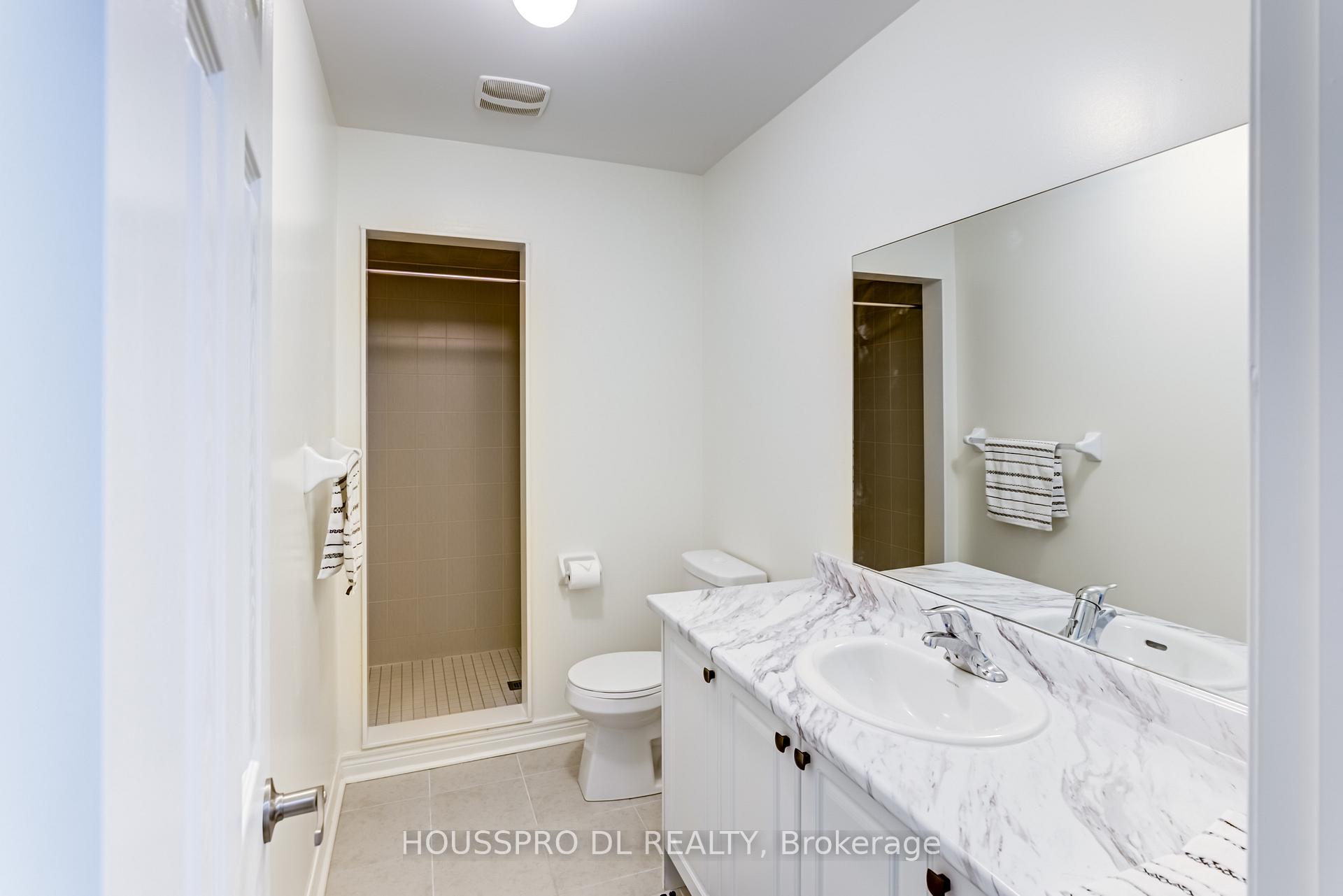 Photo 33 of 639 Fleetwood Drive, Oshawa, Eastdale — HOMEH