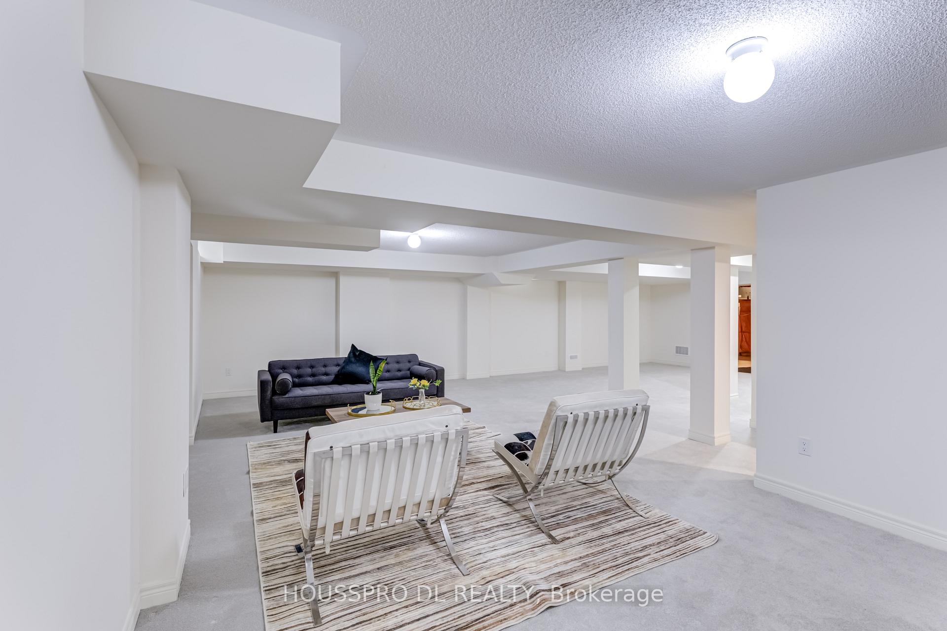 Photo 36 of 639 Fleetwood Drive, Oshawa, Eastdale — HOMEH
