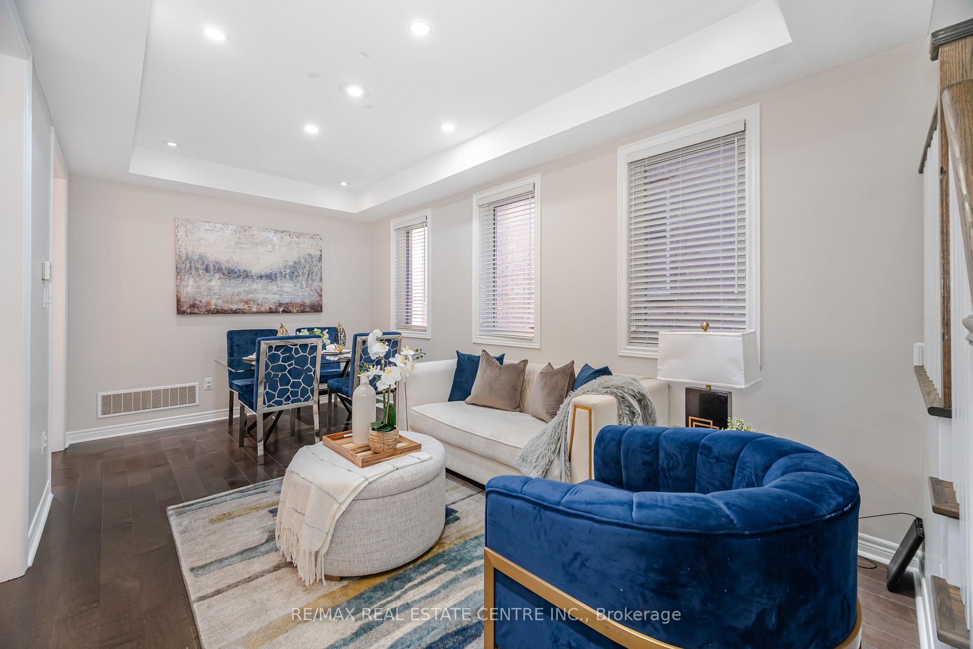 Photo 5 of 94 Little Britain Crescent, Brampton, Bram West — HOMEH
