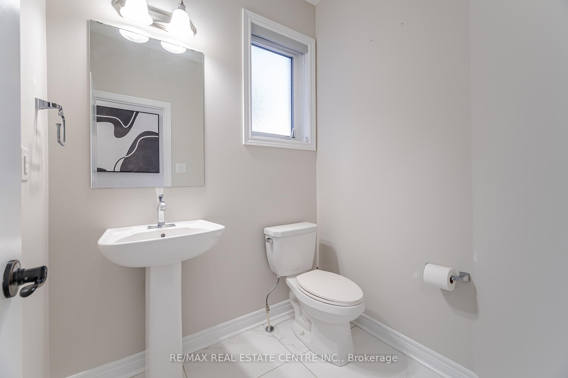 Photo 18 of 94 Little Britain Crescent, Brampton, Bram West — HOMEH
