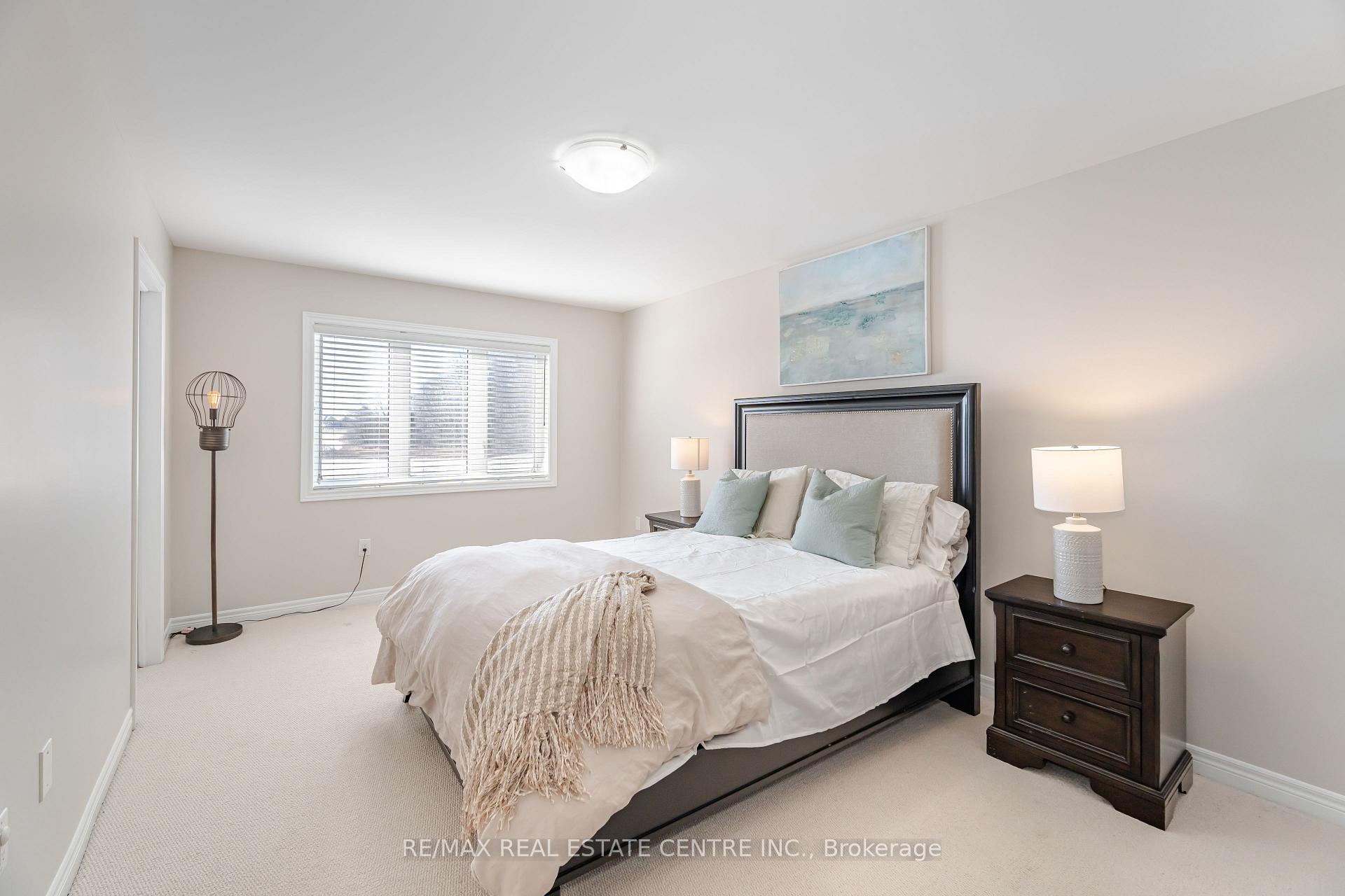 Photo 21 of 94 Little Britain Crescent, Brampton, Bram West — HOMEH
