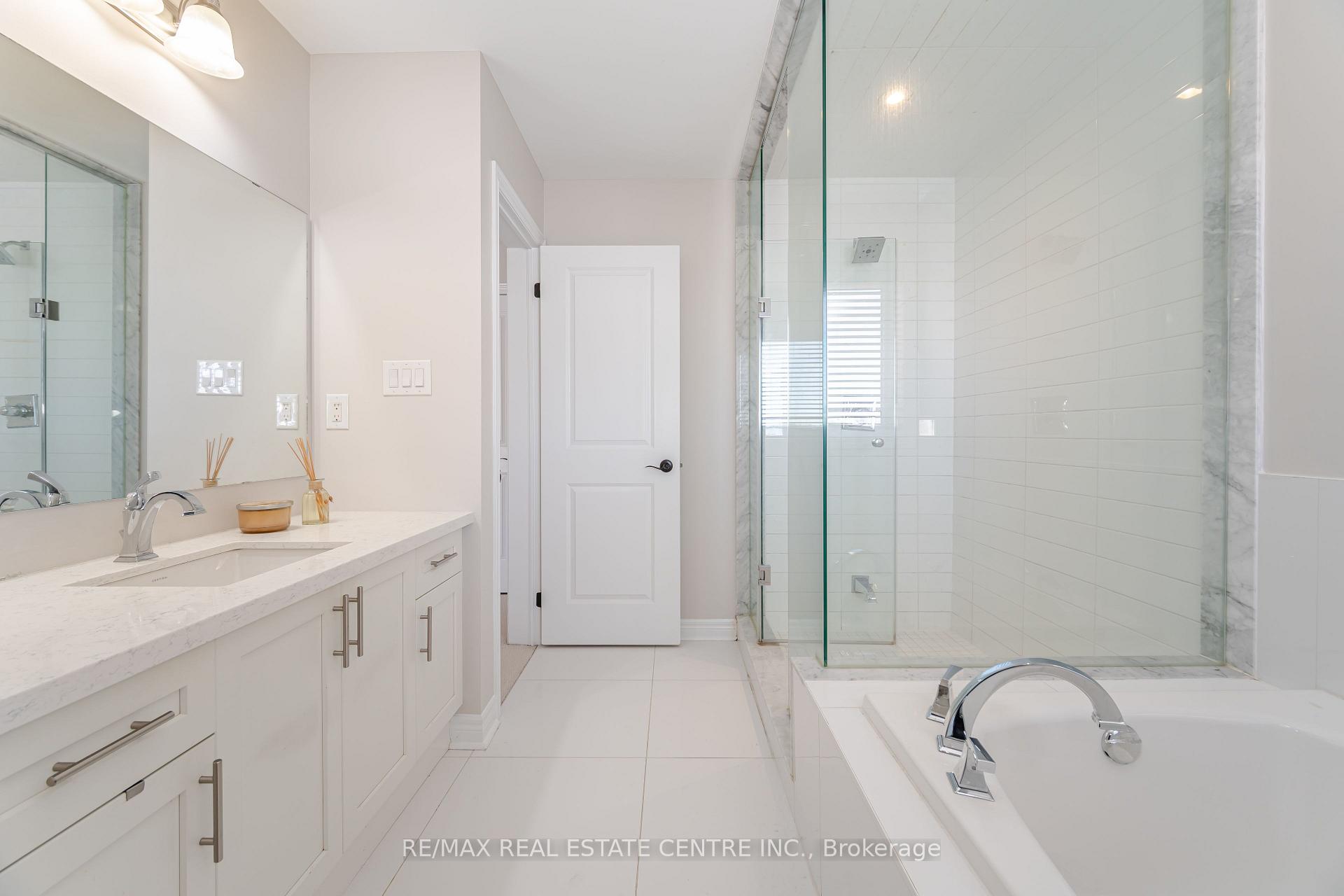 Photo 24 of 94 Little Britain Crescent, Brampton, Bram West — HOMEH