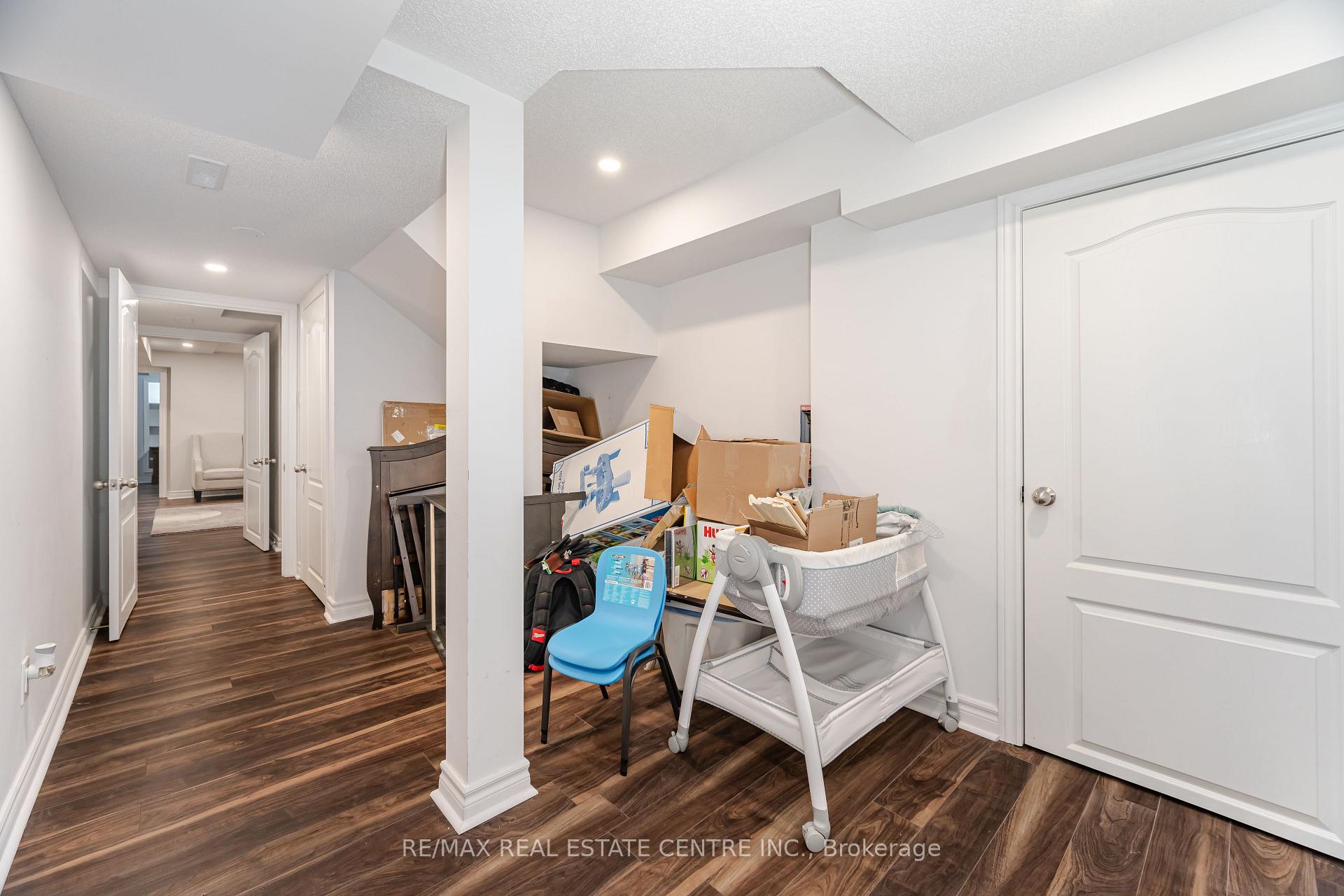 Photo 37 of 94 Little Britain Crescent, Brampton, Bram West — HOMEH