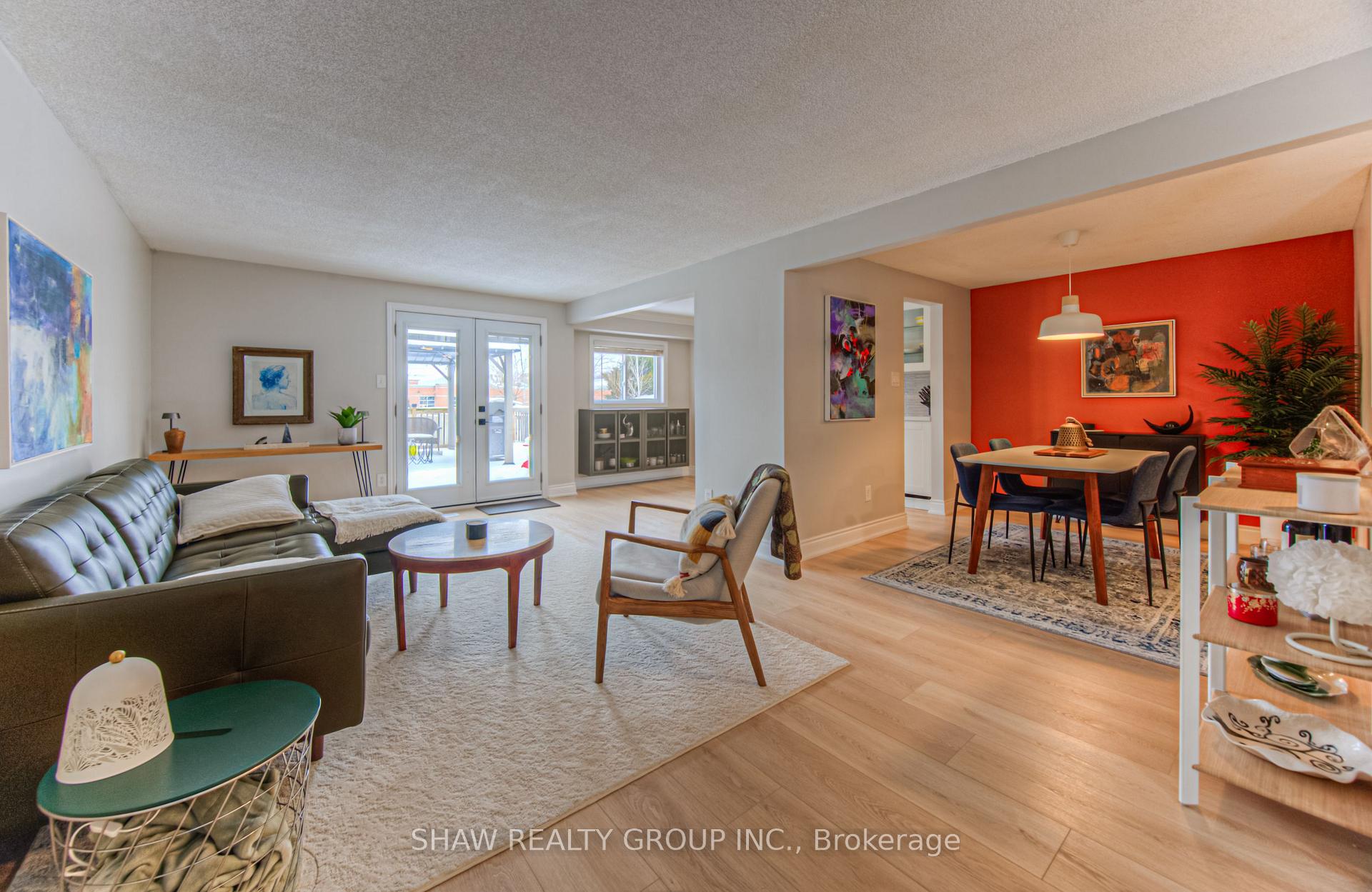 Photo 5 of 156 Carter Crescent, Cambridge — HOMEH